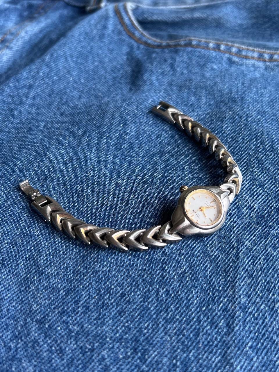 Japanese Brand × Vintage Vintage Q&Q Japanese style futuristic Link ⛓ Steel Watch Size ONE SIZE - 2 Thumbnail
