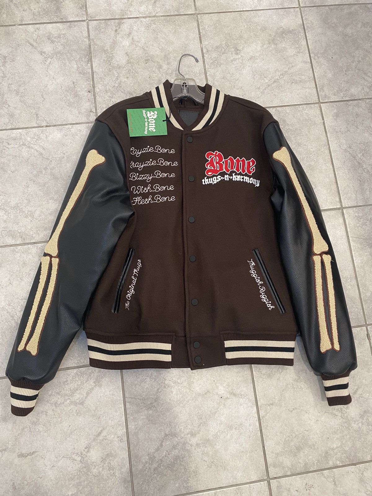 Bone thugs-n-harmony 90's スタジャン size…XL Bone thugs-n-harmony 90's スタジャン size…XL
