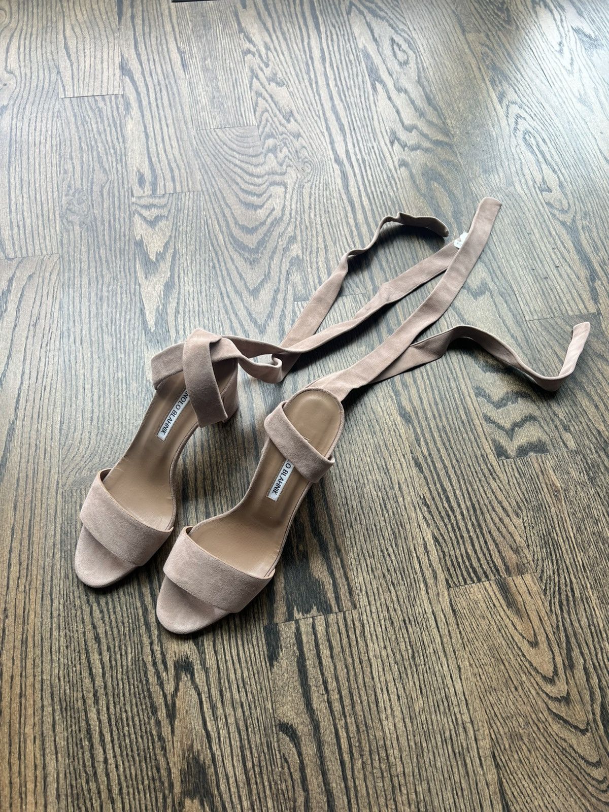 Manolo Blahnik Manolo Blahnik Tondala Wrap Suede Heels Size US 8 / IT 38 - 2 Thumbnail