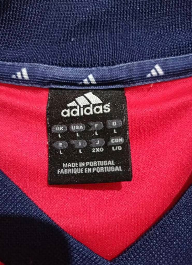 Adidas Bayern Munich Home 2002 original size L Size US L / EU 52-54 / 3 - 7 Thumbnail