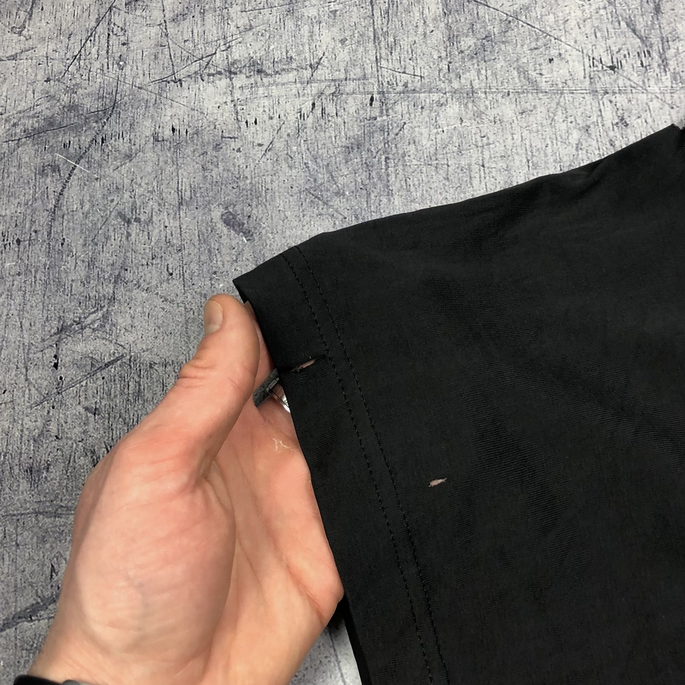Expert Horror DRY ROT❗️2003 Alien Director’s Cut Horror Movie Tee Size US L / EU 52-54 / 3 - 10 Thumbnail