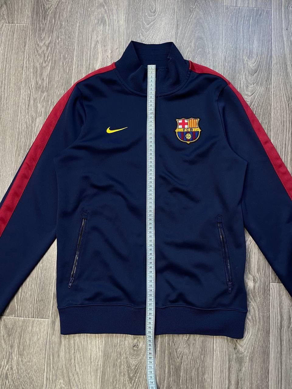 Nike BARCELONA 2010/ N98 FOOTBALL TRACK JACKET 542394-410 size S Size US S / EU 44-46 / 1 - 6 Thumbnail