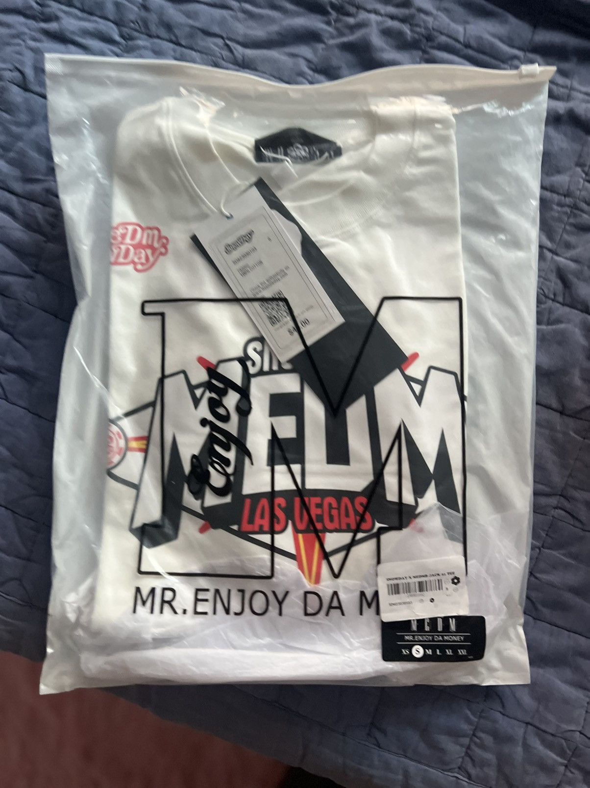 Snowday SNOWDAY x MEDM Las Vegas Exclusive Small T Size US M / EU 48-50 / 2 - 2 Thumbnail