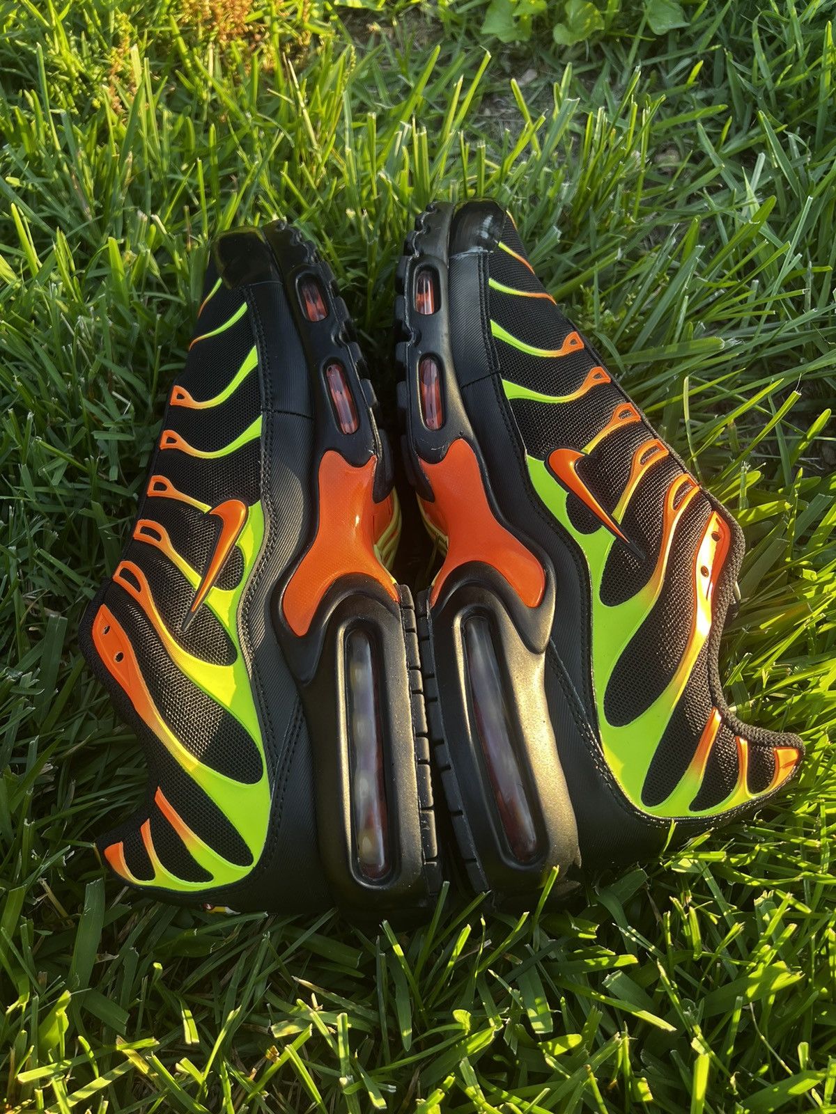 Nike NEW Nike Air Max Plus Orange Volt size 12 Mens Shoes Size US 12 / EU 45 - 8 Thumbnail