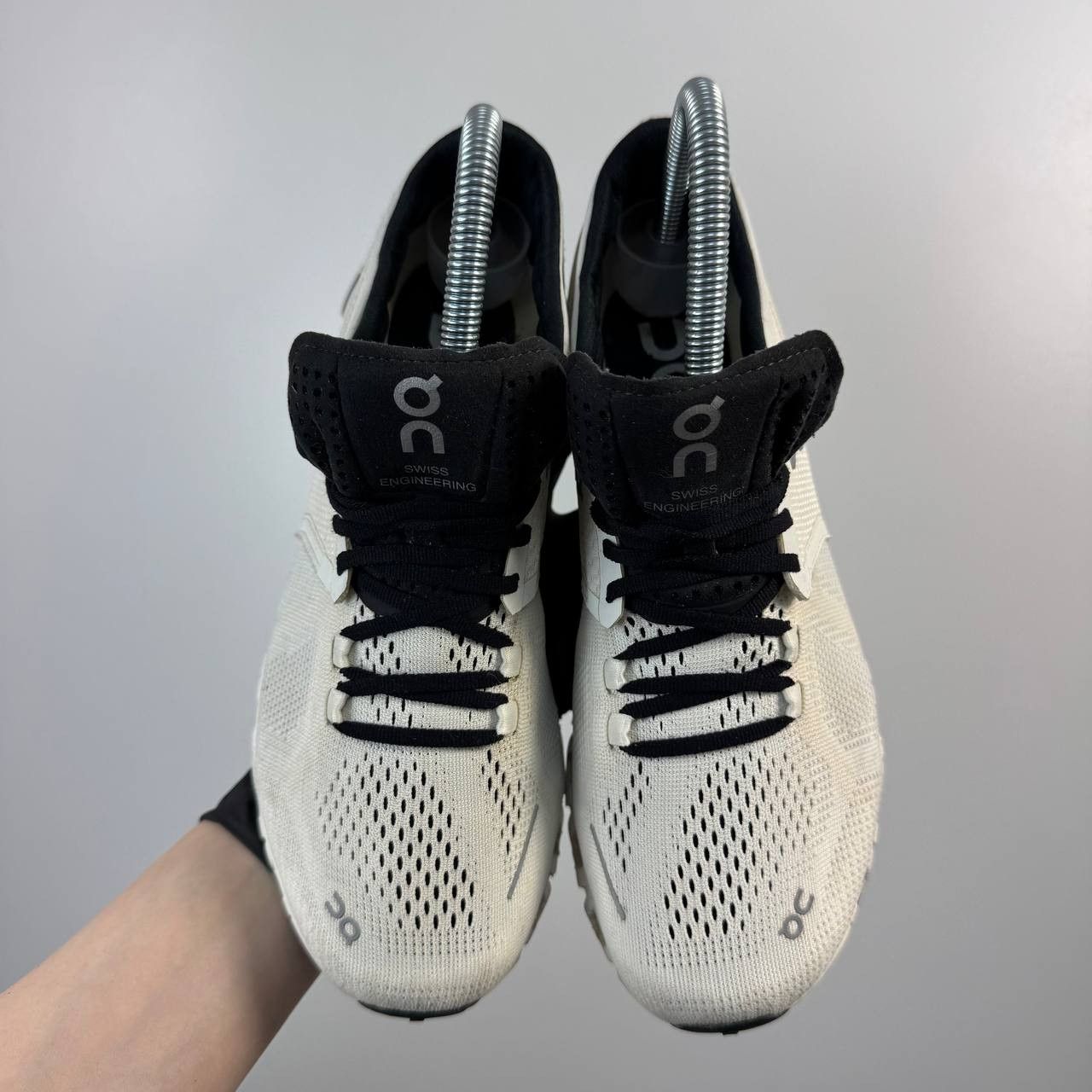On On Cloudswift Running Shoes White Women US 7 EU 38 Size US 7 / IT 37 - 2 Thumbnail