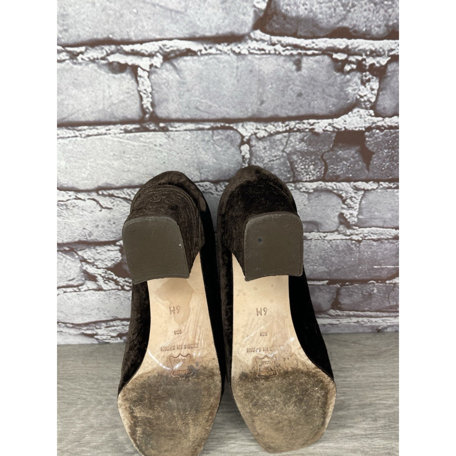 Enzo Bonafe ENZO ANGIOLINI Brown Textured Floral Velvet Block Heels Pump Size US 6 / IT 36 - 10 Thumbnail