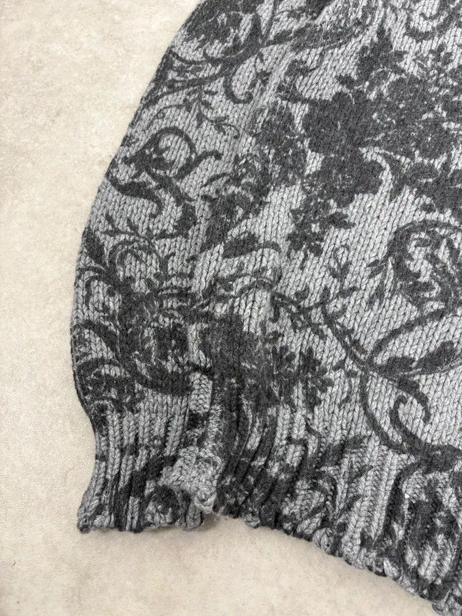 Dolce & Gabbana 2010s Dolce & Gabbana Floral Grey Wool Sweater Size US M / EU 48-50 / 2 - 7 Thumbnail
