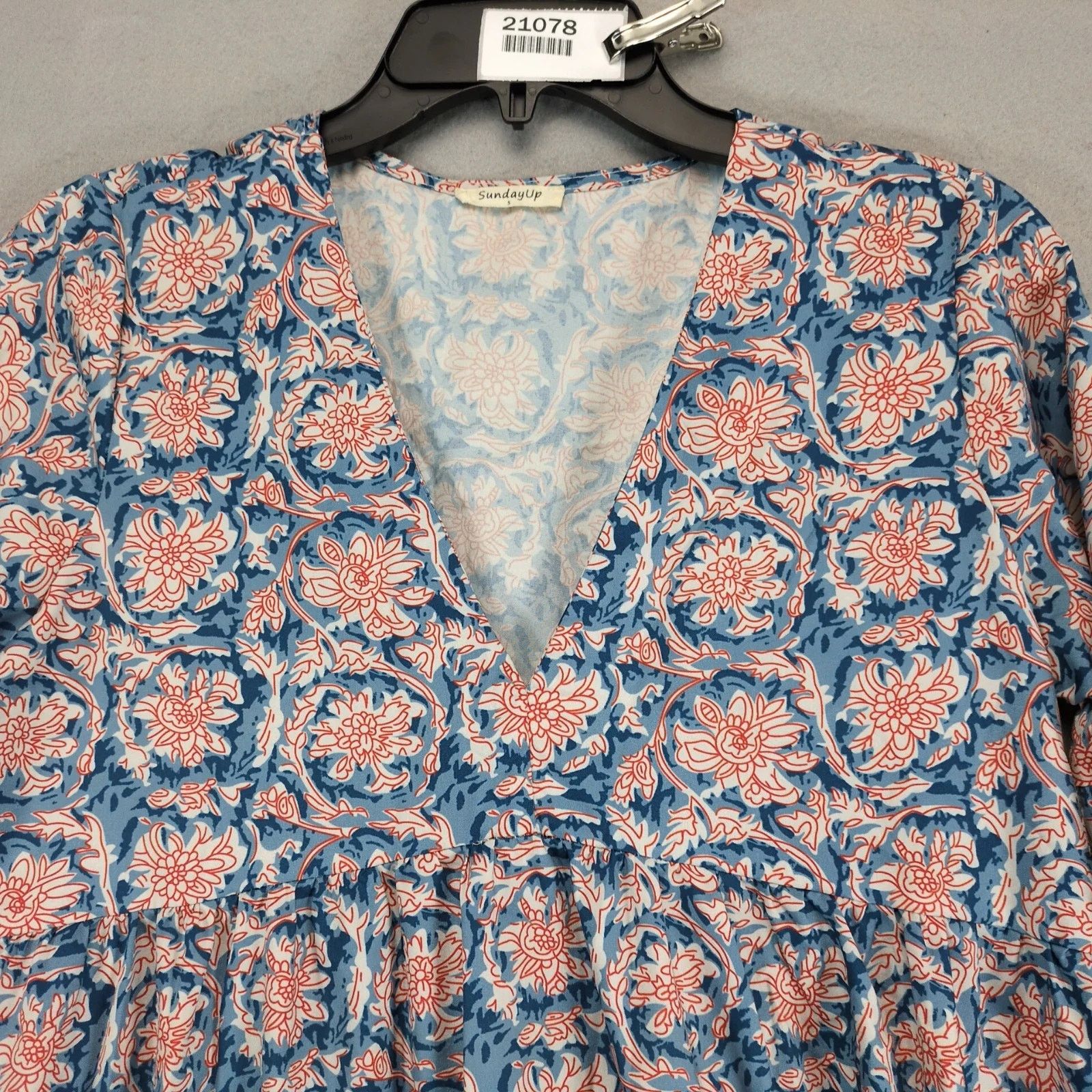 Other SundayUp Floral Tiered Midi Dress Sz S Puff Sleeves V-Neck Size S / US 4 / IT 40 - 9 Thumbnail