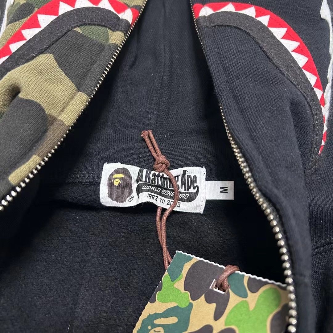 Bape × Hebru Brantley BAPE x HEBRU BRANTLEY SHARK FULL ZIP HOODIE Size US M / EU 48-50 / 2 - 5 Thumbnail