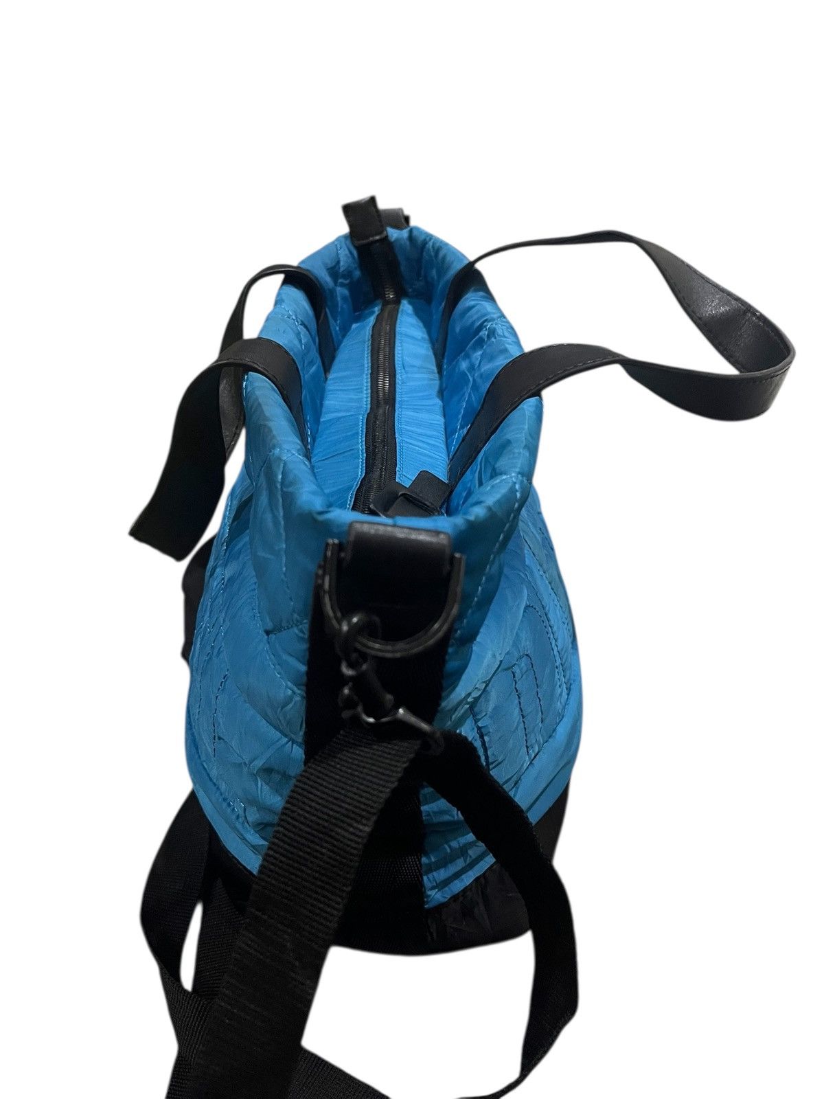 Diesel DIESEL BLUE QUILITED NYLON 2WAY SHOULDER BAG/TOTE BAG Size ONE SIZE - 5 Thumbnail