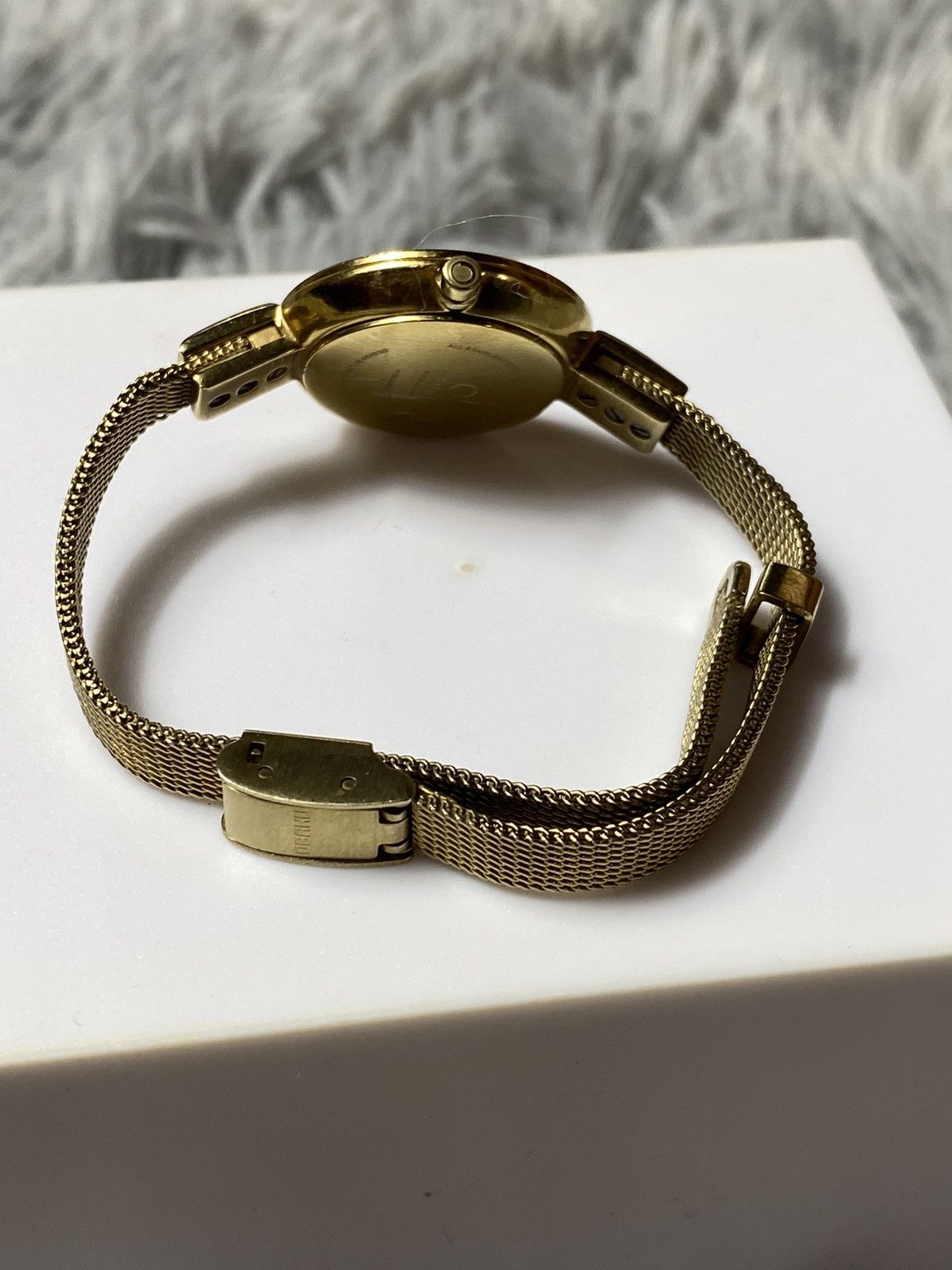 Japanese Brand Elegant Gold-Plated Obaku Watch - Japanese Brand Size ONE SIZE - 3 Thumbnail