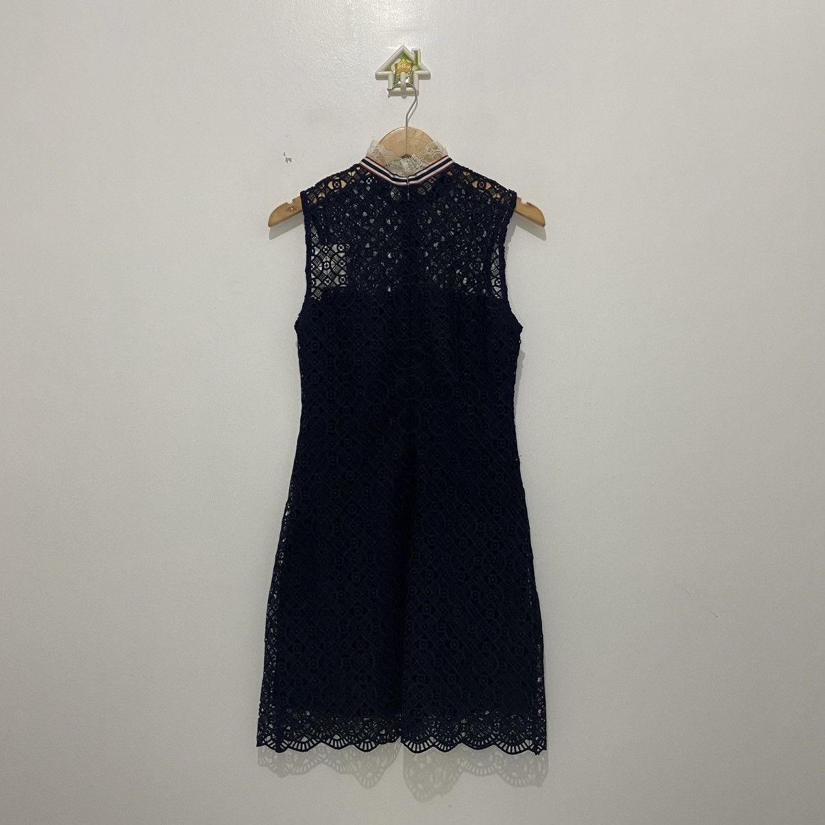 Sandro Sandro Dovera Lace Mini Dress Size S / US 4 / IT 40 - 5 Thumbnail
