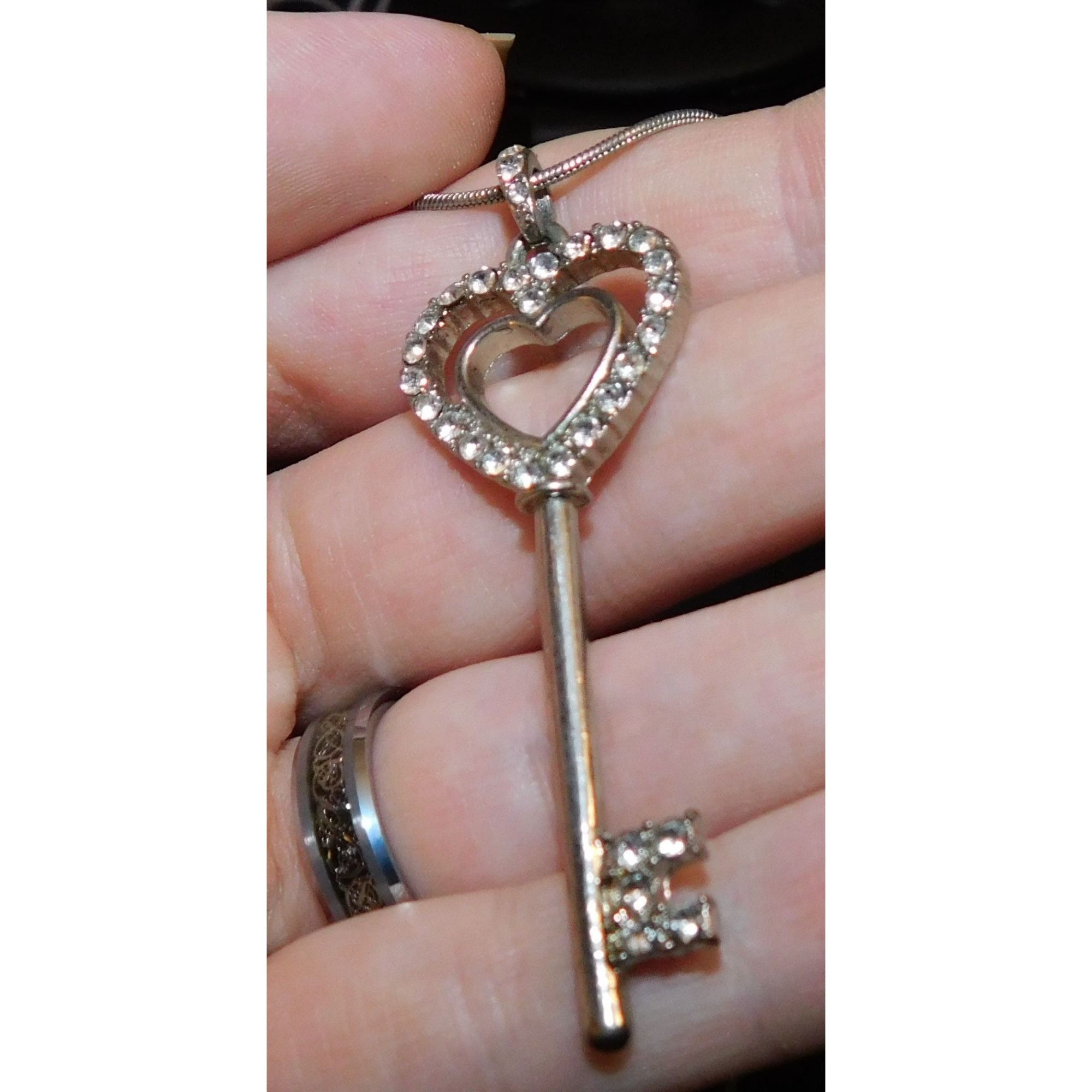 Other Whimsical Heart Key Necklace Silver Tone With Rhinestones Size ONE SIZE - 6 Thumbnail