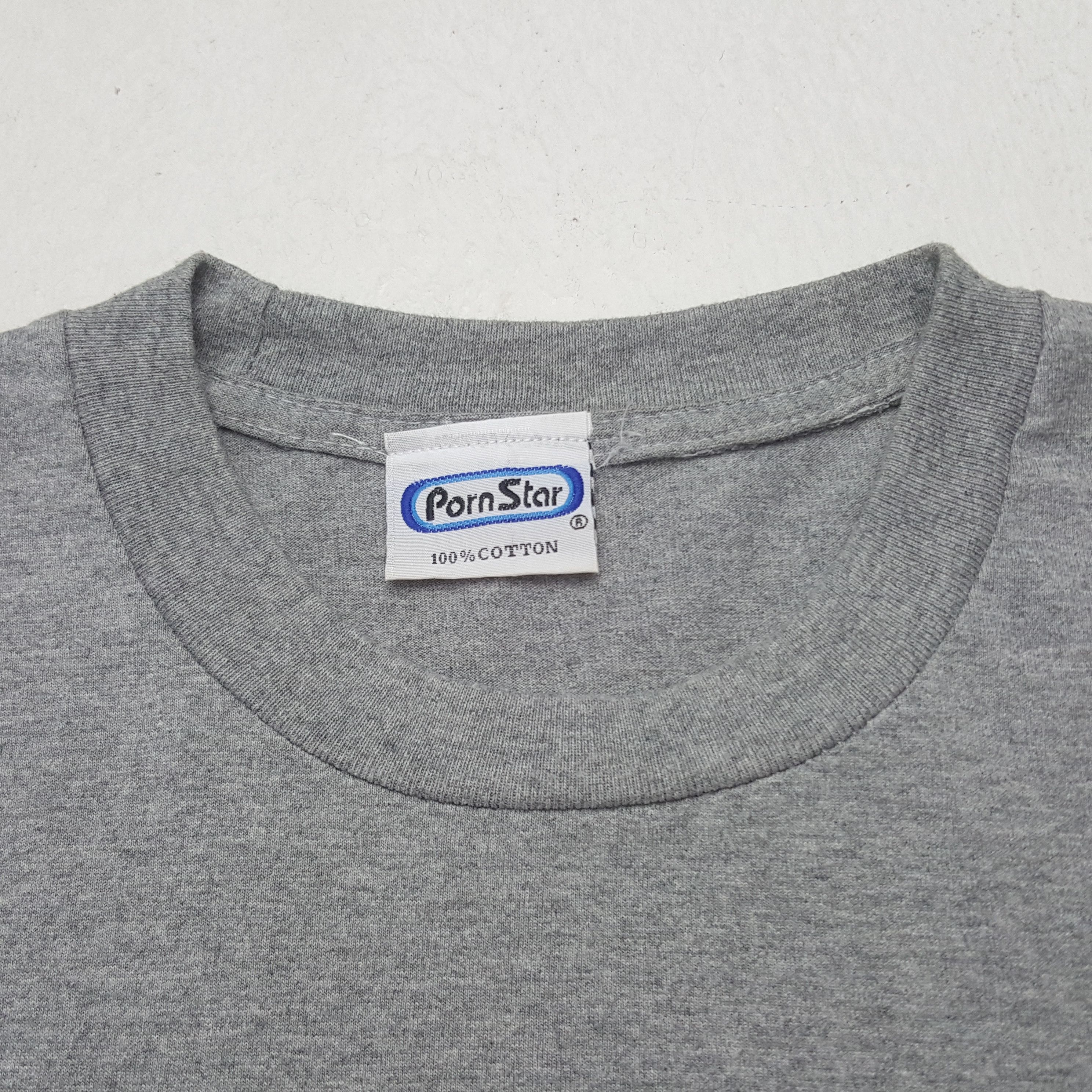 Other Vintage Porn Star Skateboard Tshirt Size US M / EU 48-50 / 2 - 5 Thumbnail