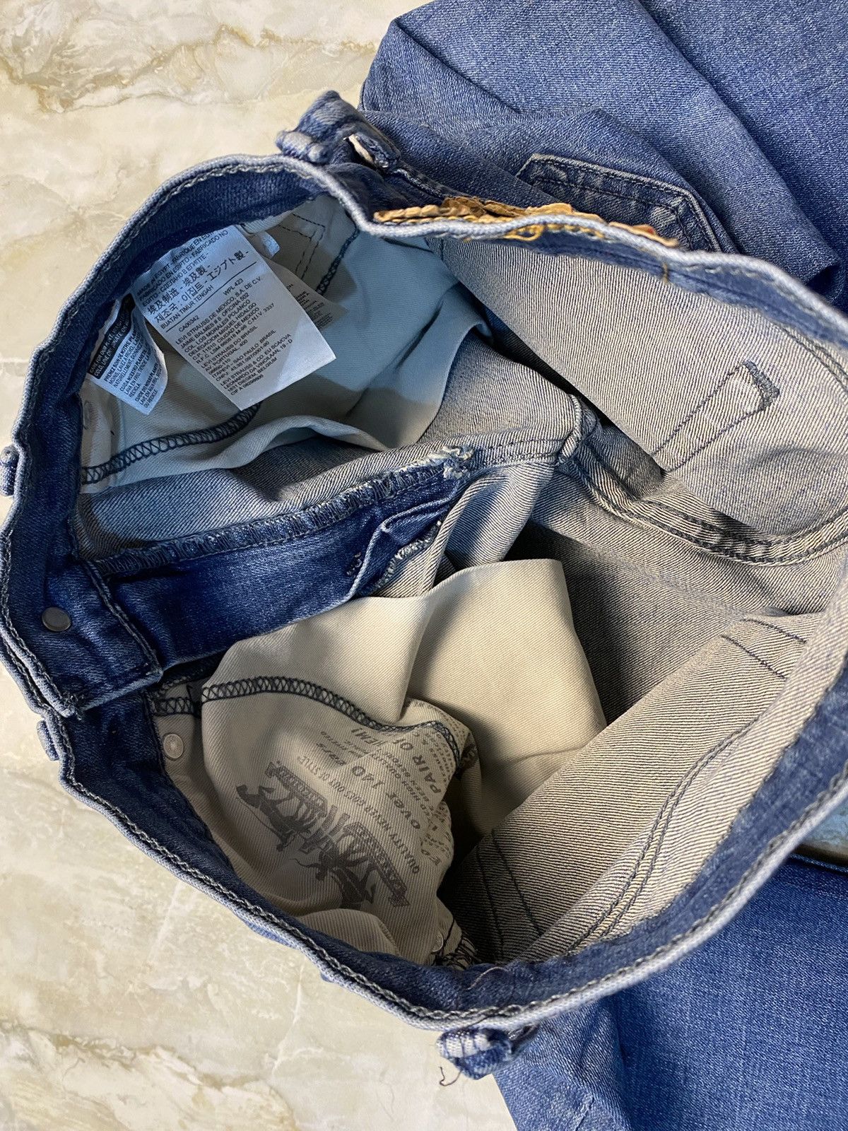 Levi's × Vintage Levi’s 514 Size US 30 / EU 46 - 13 Thumbnail