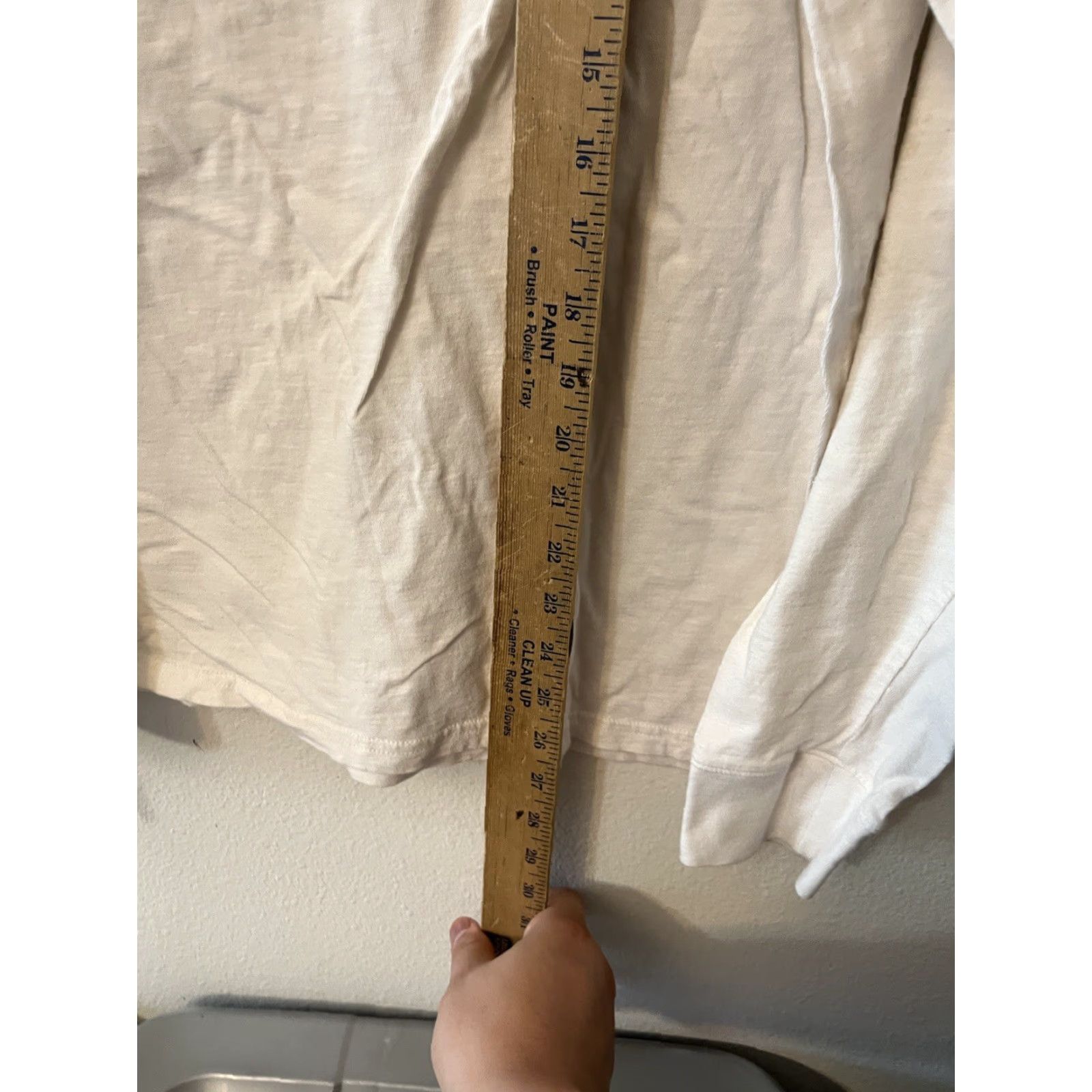 Vintage Calvin Klein Jeans Men White Graphic Tee Short Sleeve Tee Large Size 36" / US 14 / IT 50 - 4 Thumbnail