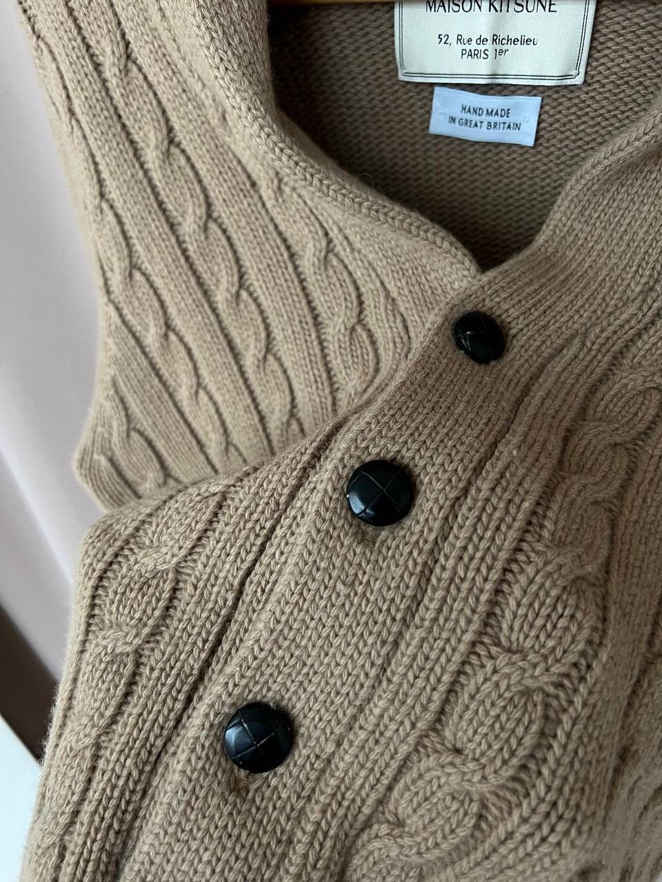 Maison Kitsune Maison Kitsune Cable Knit Wool Cardigan Size M Made in GB Size US M / EU 48-50 / 2 - 9 Thumbnail