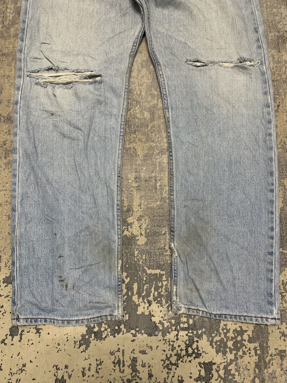 Levi's Vintage 90s Levi's 505 Regular Fit Distressed Denim 36x32.5 Size US 36 / EU 52 - 3 Thumbnail