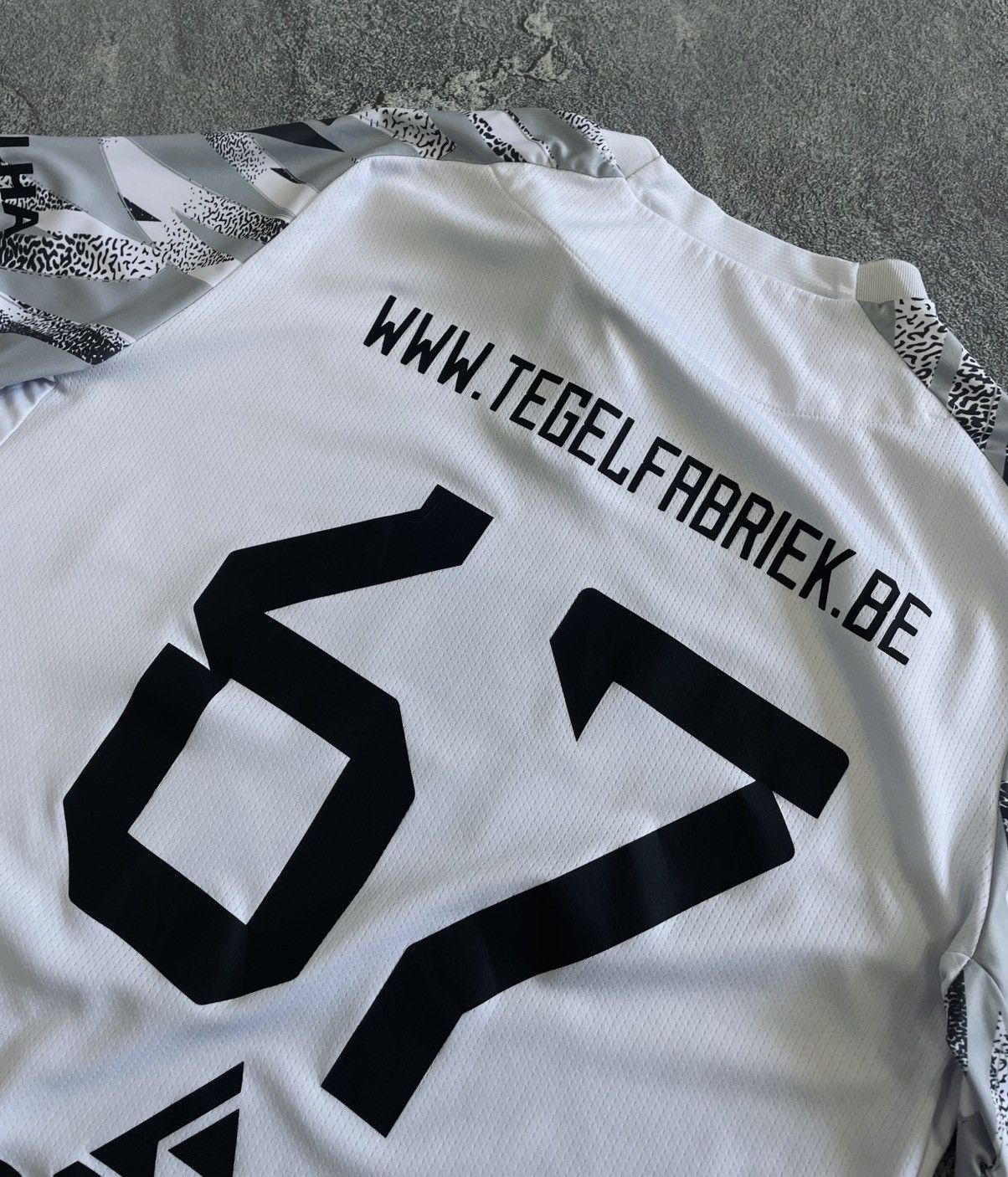 Macron Macron ZVC Payitaht ANTWERPEN #67 Match Issue Futsal Jersey Size US L / EU 52-54 / 3 - 16 Thumbnail