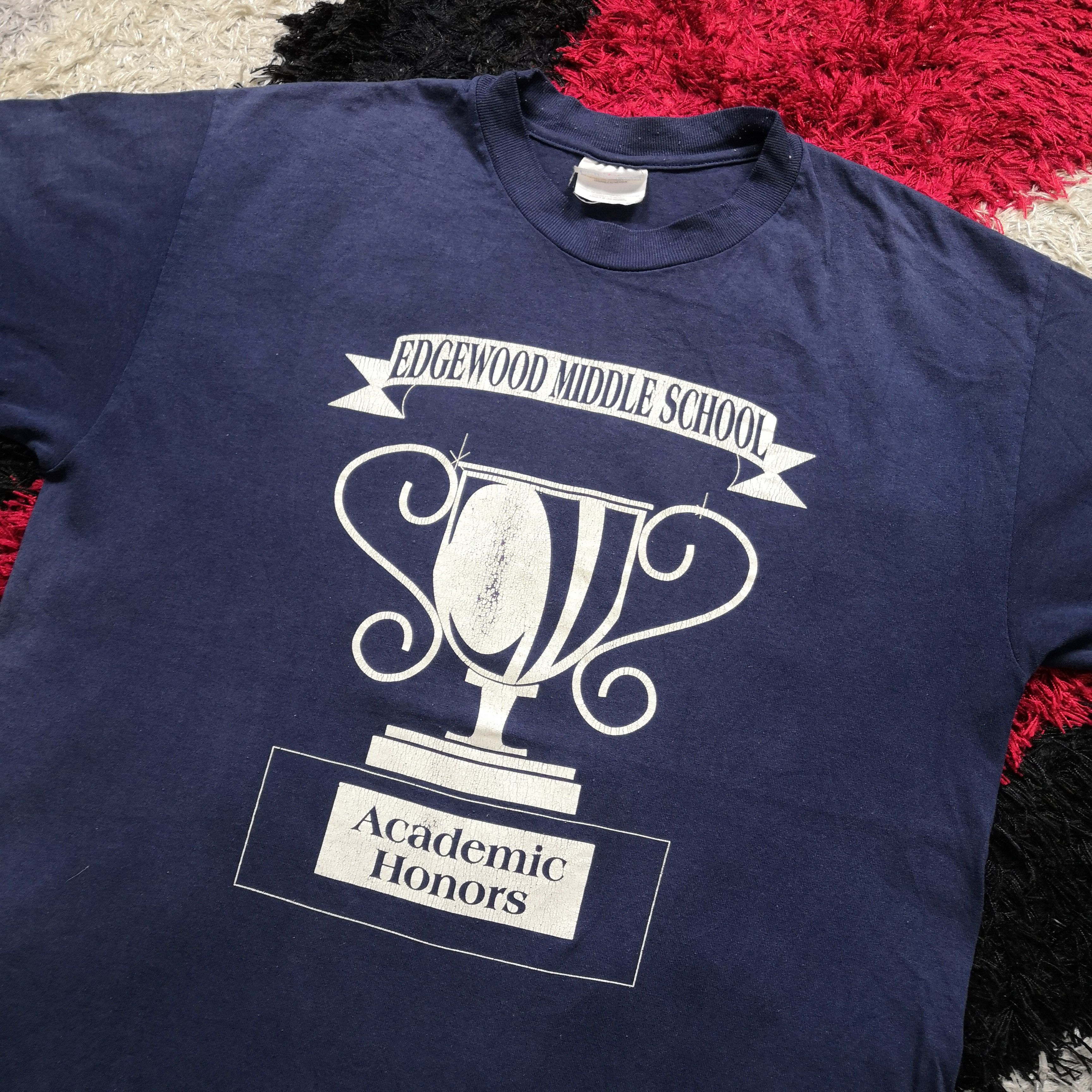 Vintage Vintage 90s Edgewood Middle School T-Shirt Crewneck Tees Size US M / EU 48-50 / 2 - 3 Thumbnail