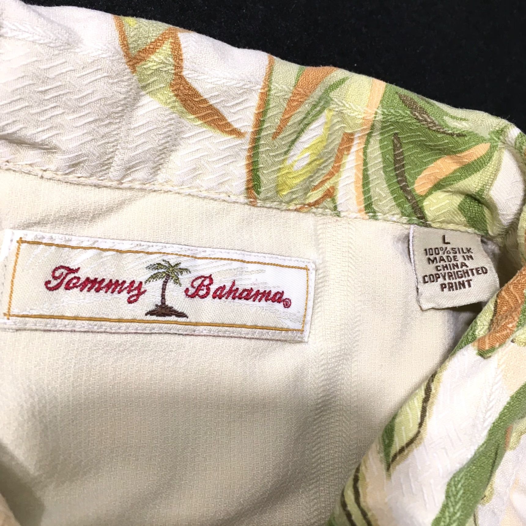 Tommy Bahama Tommy Bahama Shirt Men's 100% Silk Tropical Hawaiian Casual Beach Logo Button-Up Collar Short Sleeve Large Multicolor Pattern 90s Size US L / EU 52-54 / 3 - 3 Thumbnail