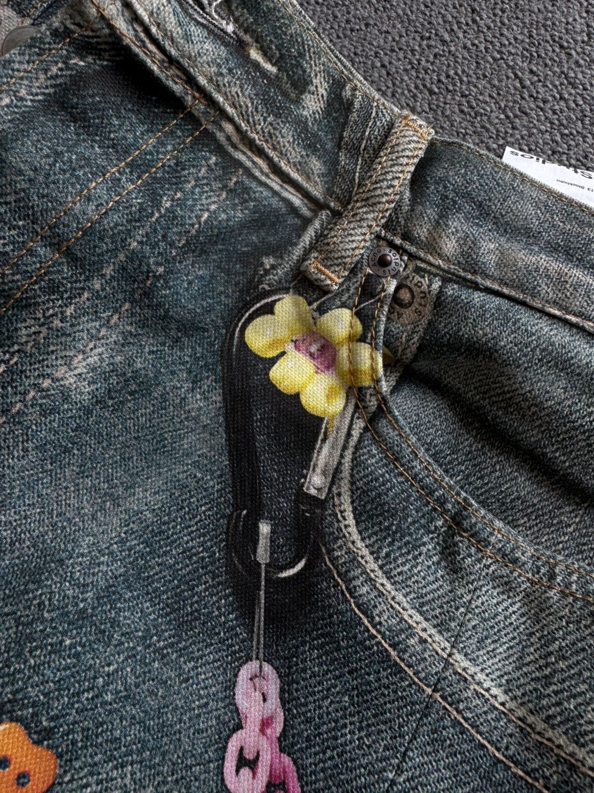 Acne Studios printed chain kawaii embellished jeans Size US 32 / EU 48 - 20 Thumbnail