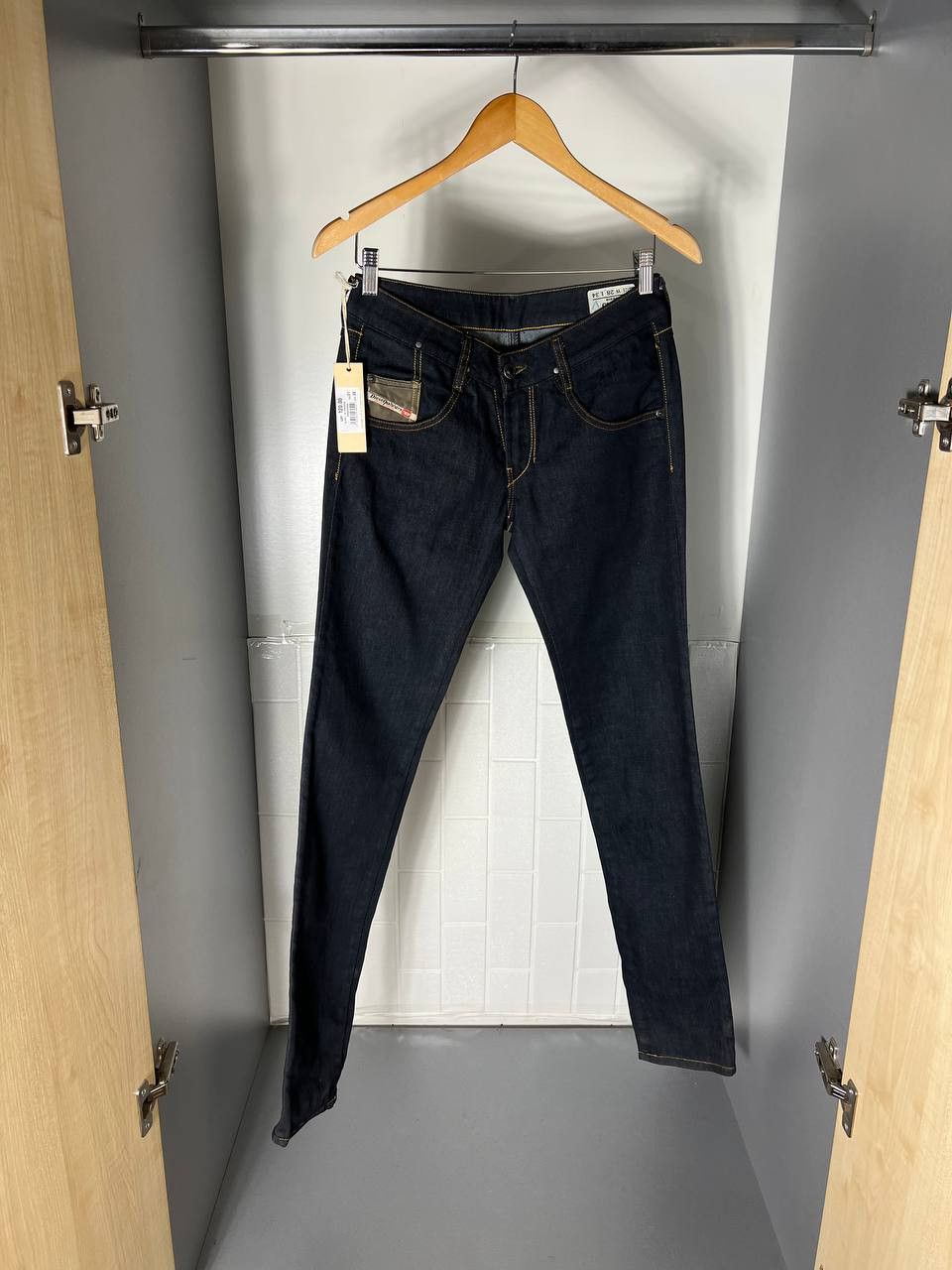 Diesel VINTAGE DIESEL INDUSTRY DENIM DIVISION DENIM SKINNY Y2K 90s Size 28" / US 6 / IT 42 - 4 Thumbnail