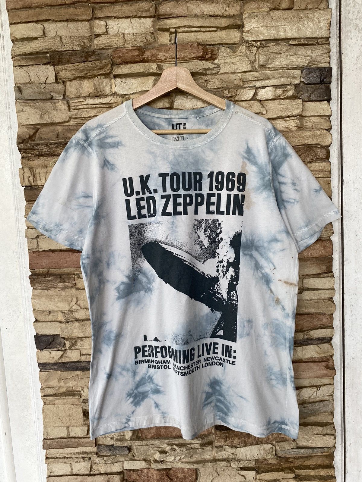Band Tees Led Zeppelin UK Tour 1969 x Uniqlo Tie Dye Band Tees Size US XL / EU 56 / 4 - 1 Thumbnail
