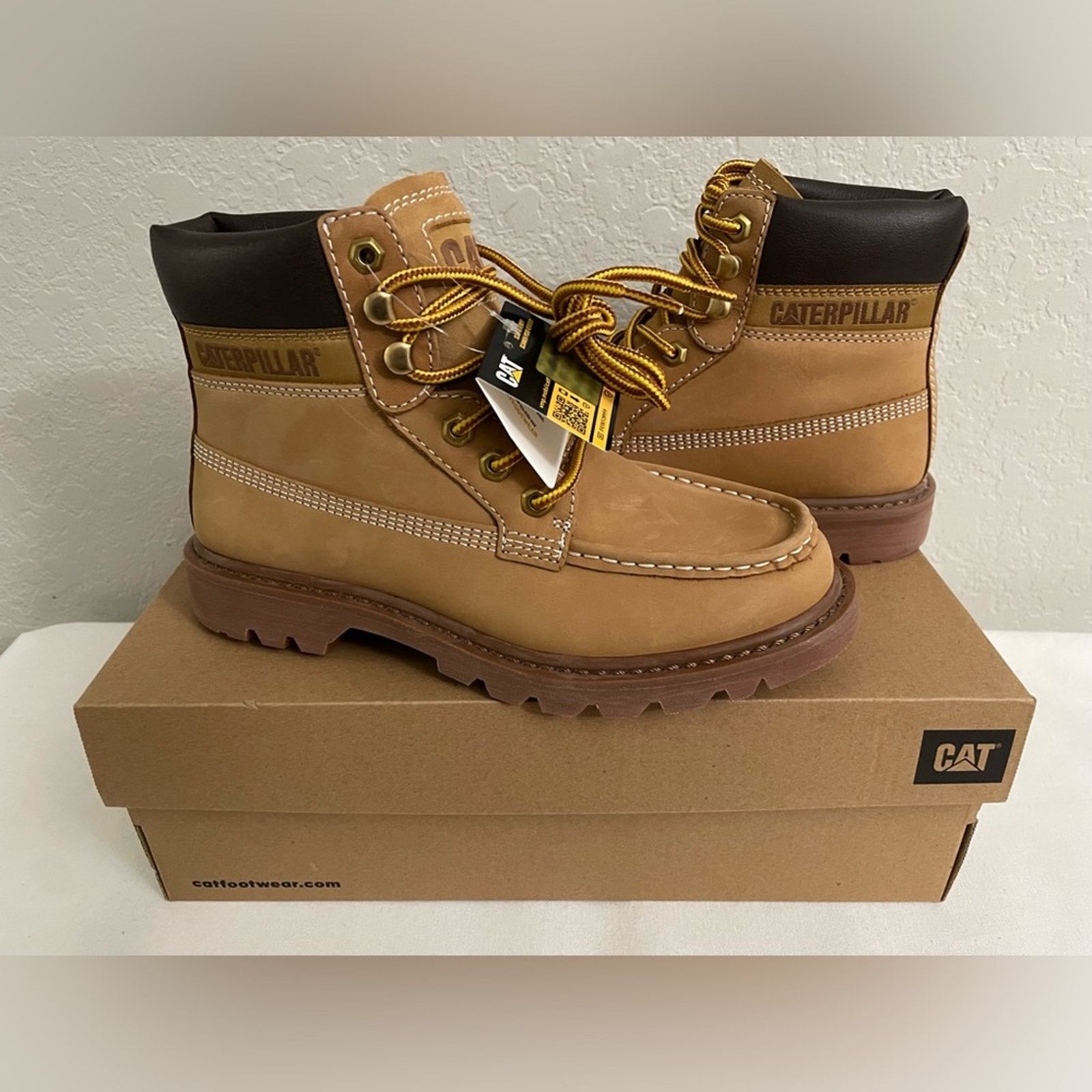 Caterpillar CAT Caterpillar Colorado 2.0 Moc Toe Boot Honey Men 7 Size US 7 / EU 40 - 1 Thumbnail