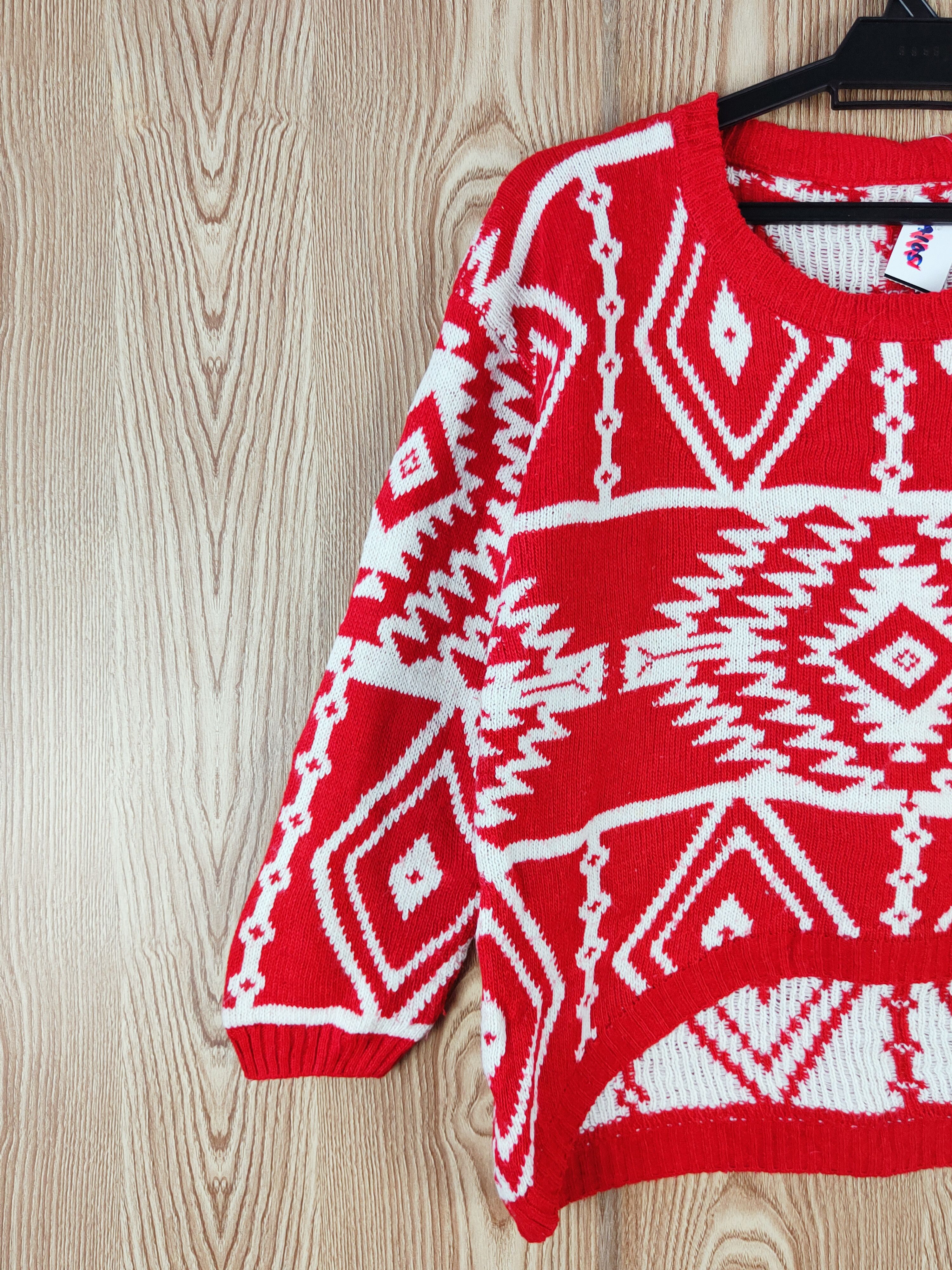 Japanese Brand Japan navajo art Red White Knitwear Sweatshirts #W554 Size US S / EU 44-46 / 1 - 3 Thumbnail