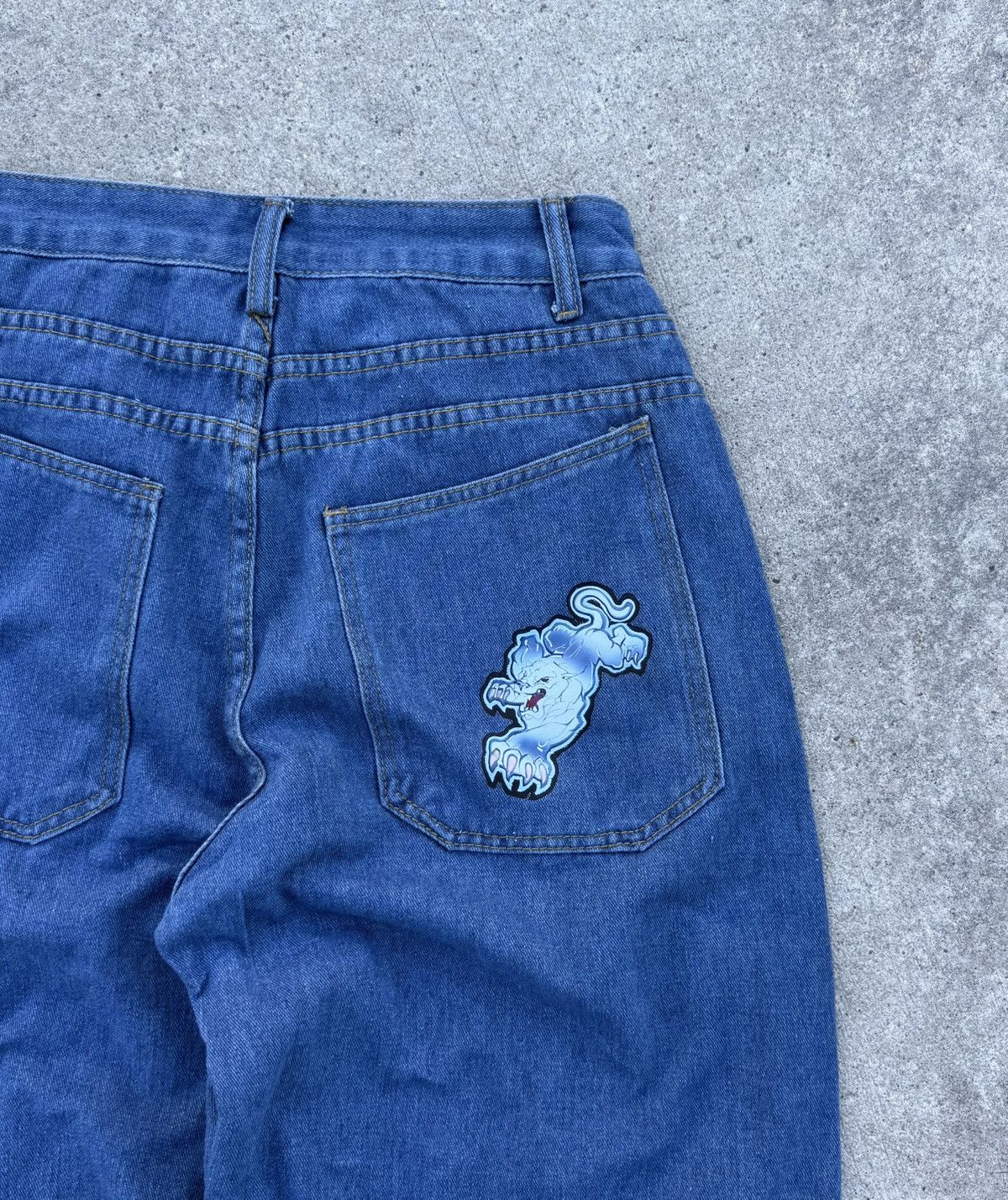 Vintage Vintage Y2K avantgarde streetwear band oversized shorts Size US 32 / EU 48 - 11 Thumbnail