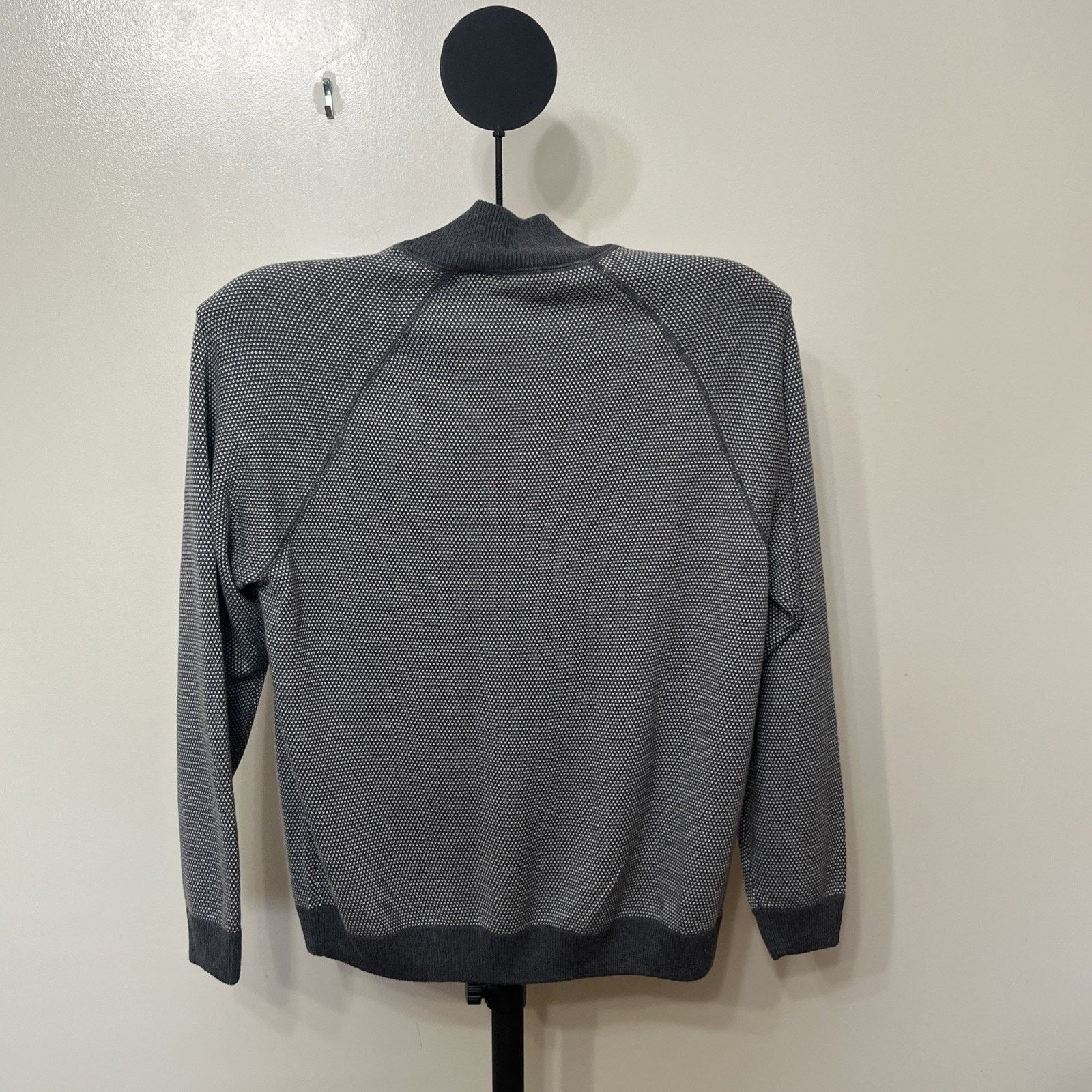 Other Tahari Men's Heather Grey 1/4 Zip Wool Blend Sweater Size L Size US L / EU 52-54 / 3 - 2 Thumbnail