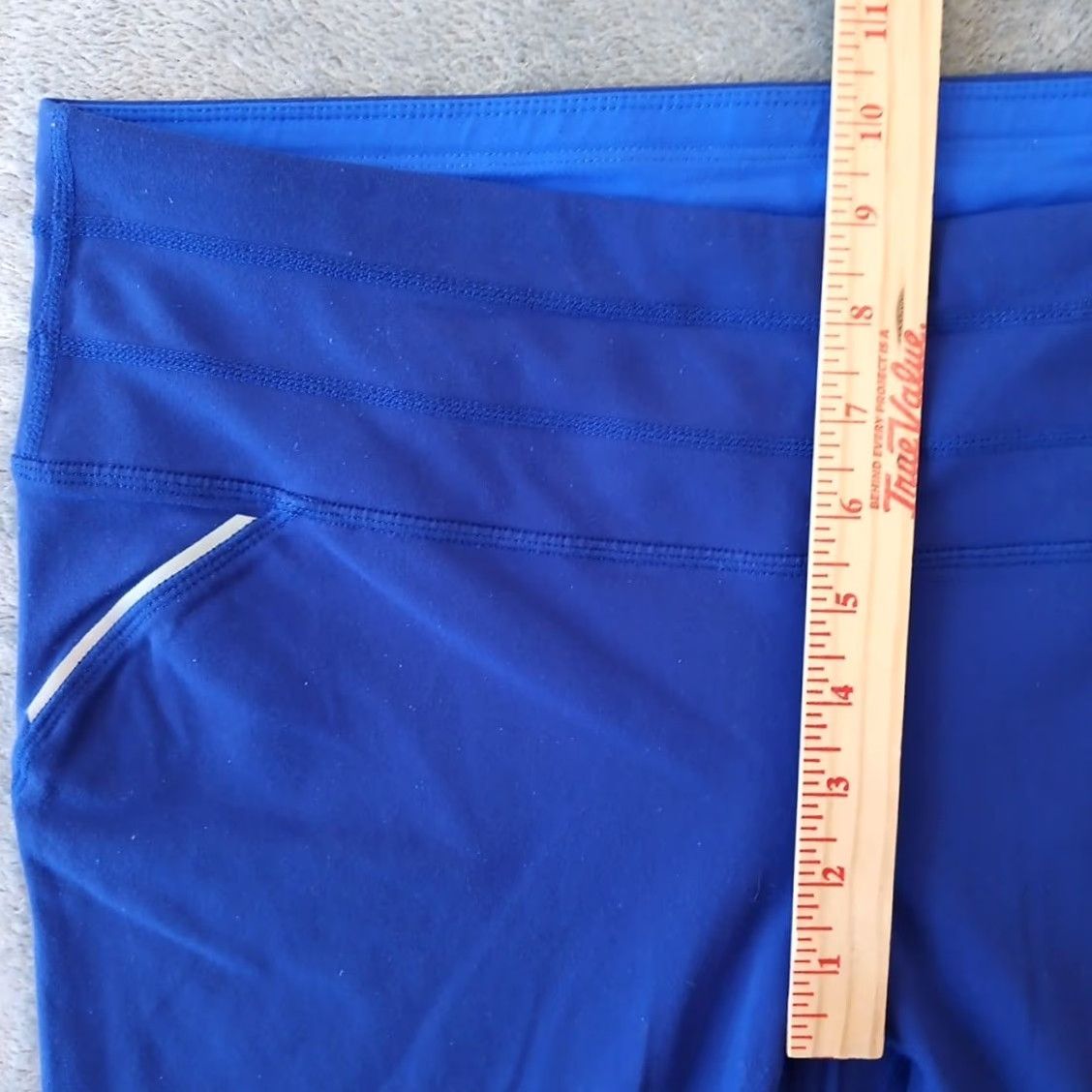 Athleta Athleta Pants Womens XL Purple Capri Pull On Mid Rise 34x19 Stretch Solid Straight Capri Size 40" / US 18 - 3 Thumbnail