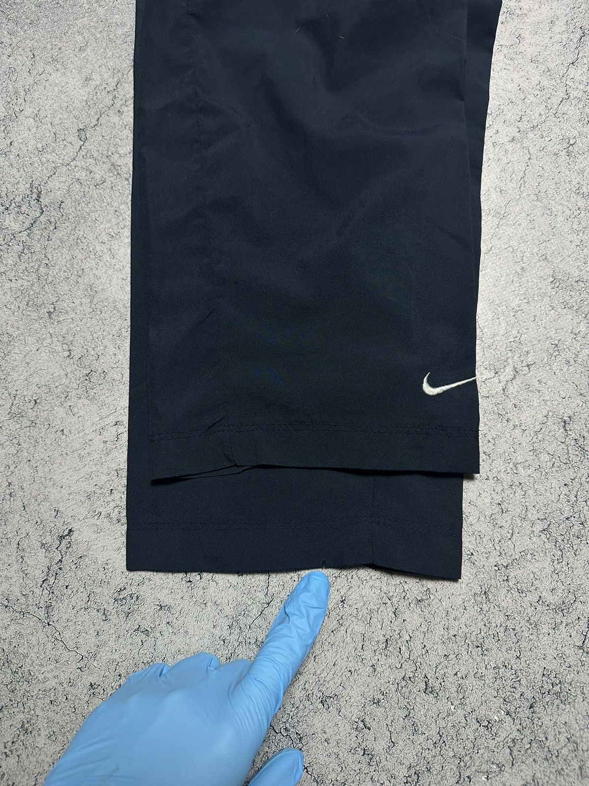 Nike Vintage Nike Nylon Track Pants Joggers Size US 32 / EU 48 - 5 Thumbnail