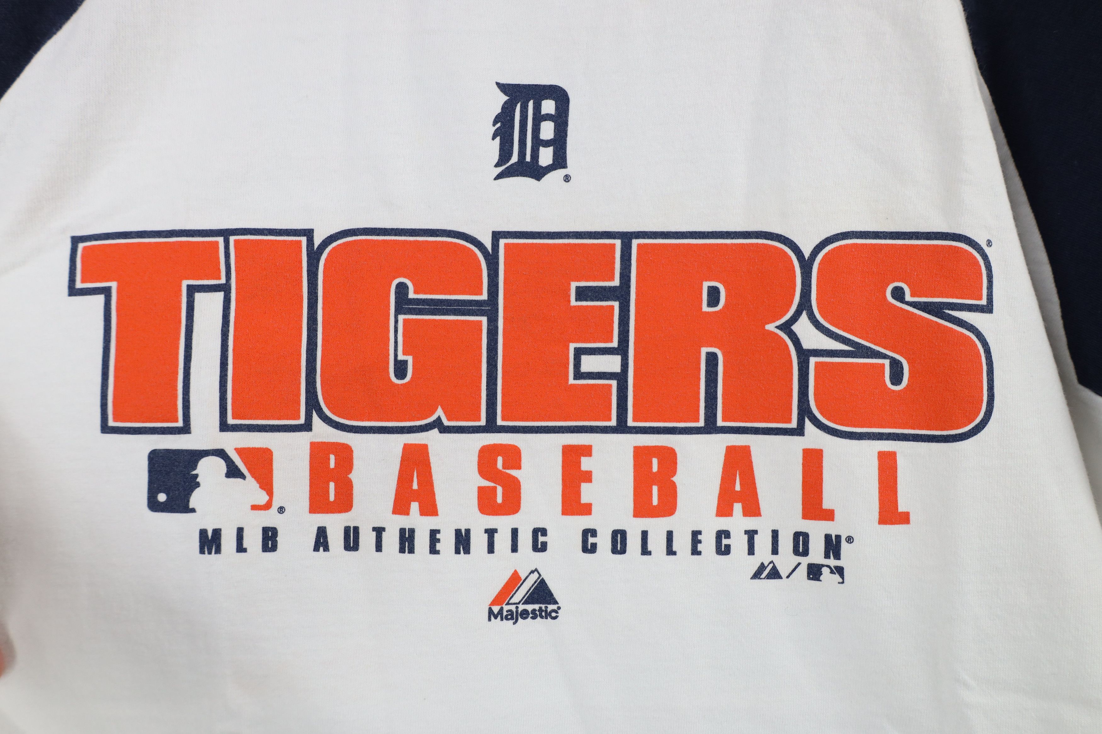 Majestic × Vintage Vintage Majestic Detroit Tigers Baseball Raglan T-Shirt Size US M / EU 48-50 / 2 - 4 Thumbnail