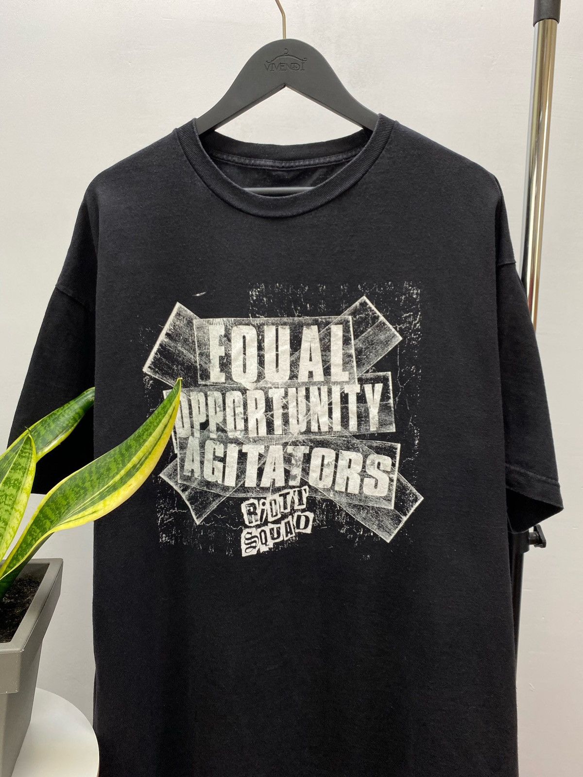 Vintage × WWE × WWF Riot Squad Equal Opportunity Agitator WWE Wrestling T Shirt Size US XXL / EU 58 / 5 - 7 Thumbnail