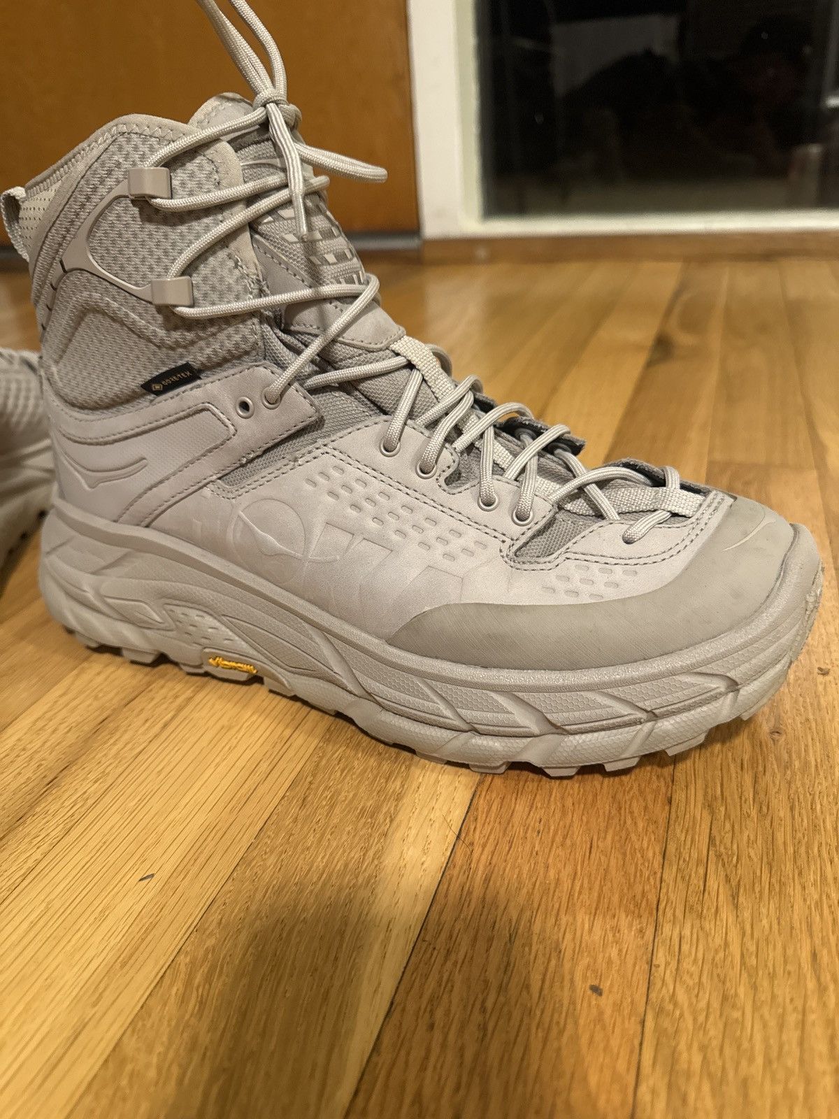 Hoka Hoka One One Tor Ultra Hi Size US 9.5 / EU 42-43 - 5 Thumbnail