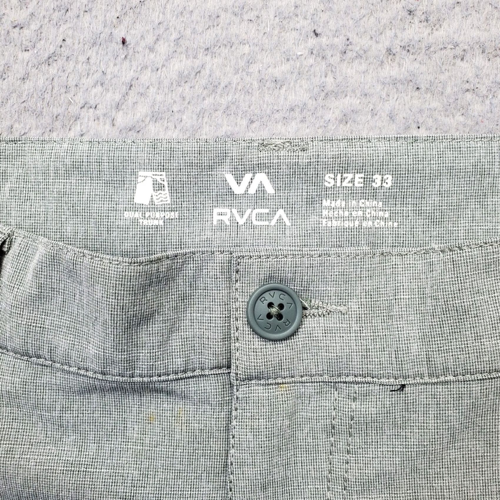 RVCA RVCA Mens 33 Green Dual Purpose Trunk Shorts Classic Fit Slash Pocket Velcro Tab Shirt? Size US 33 - 6 Thumbnail