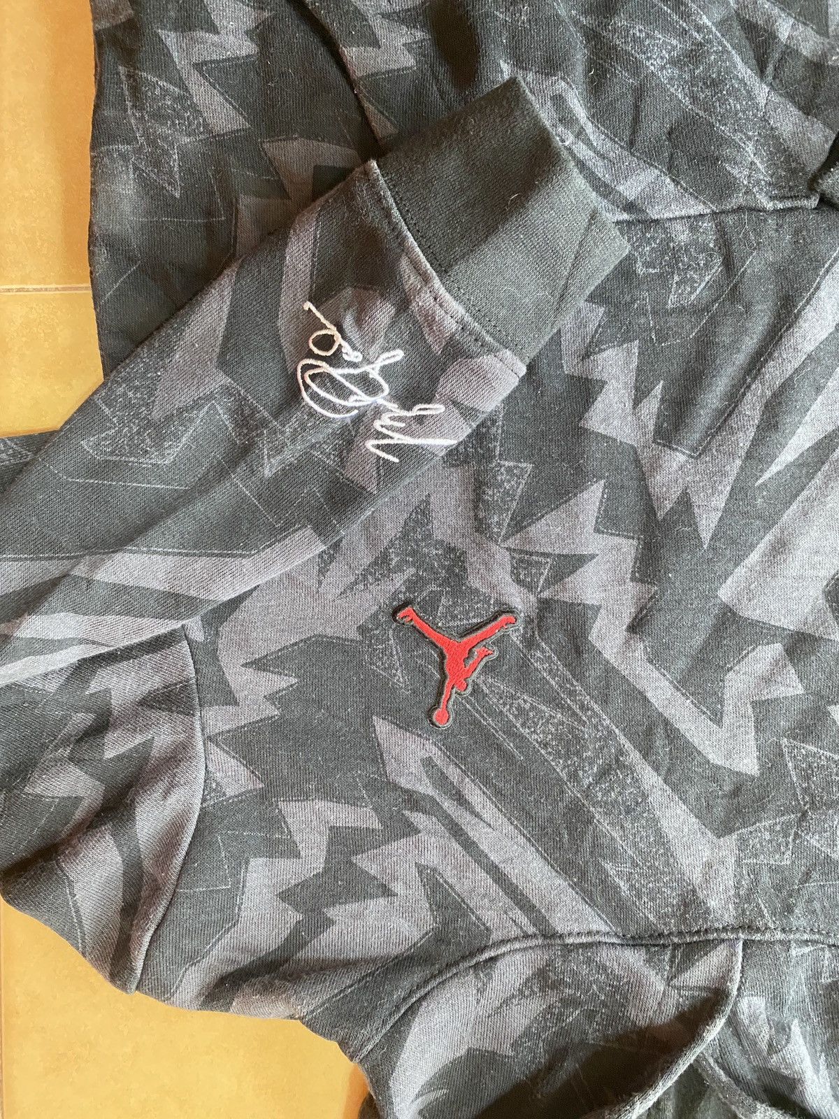 Jordan Brand Michael Jordan Jumpman Boys Black Signature Sweater Hoodie Size US XXS / EU 40 - 7 Thumbnail