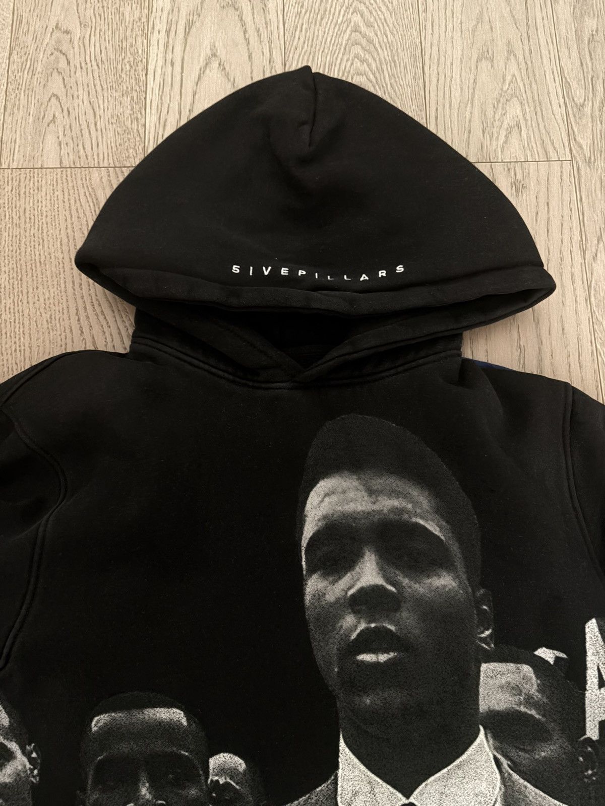 Other Muhammad Ali 🥊 Black hoodie, Size M but runs small Size US M / EU 48-50 / 2 - 3 Thumbnail