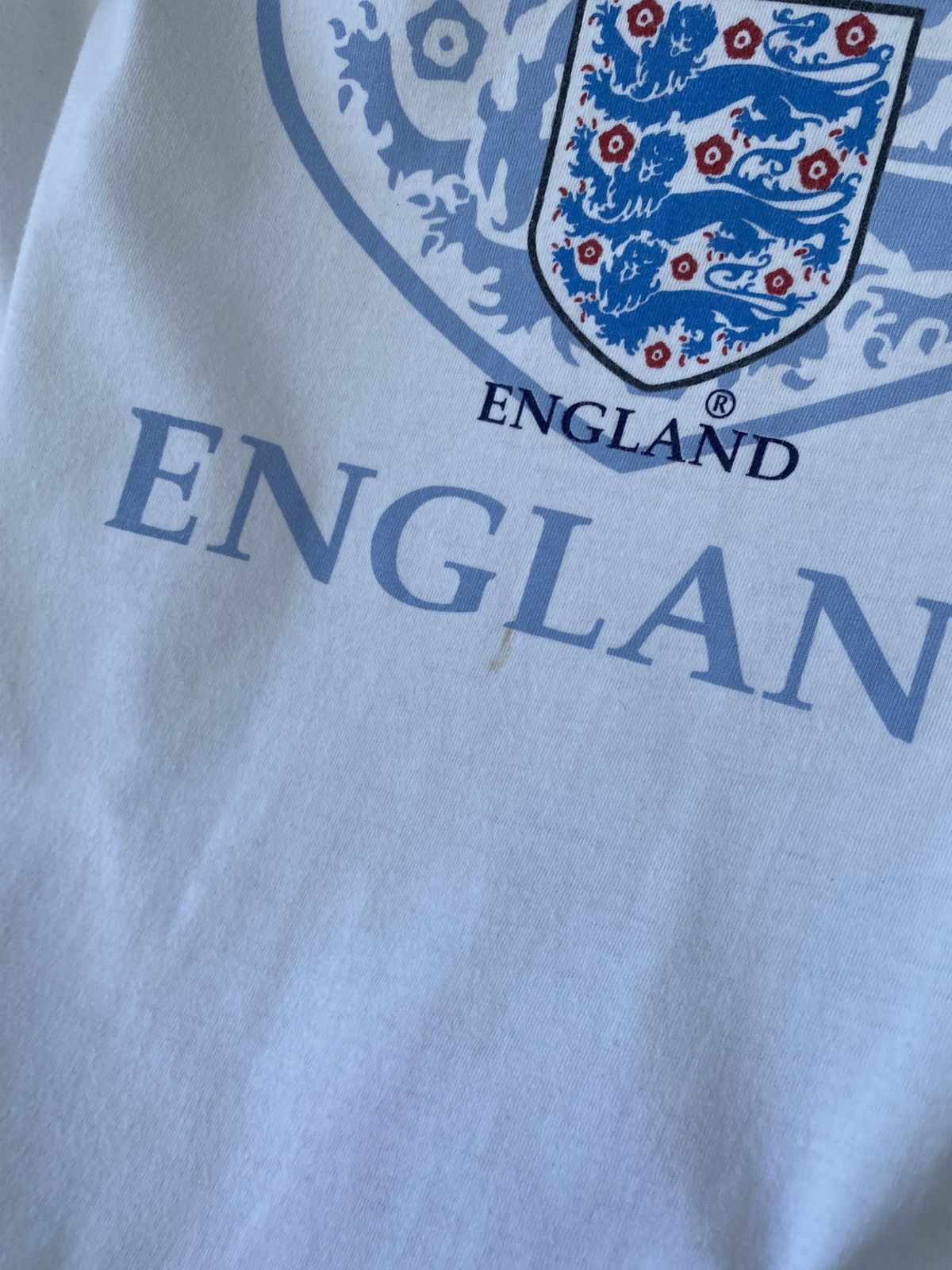 Umbro Vintage 90s England Umbro 3Lions Soccer Football T Shirt Size US L / EU 52-54 / 3 - 7 Thumbnail
