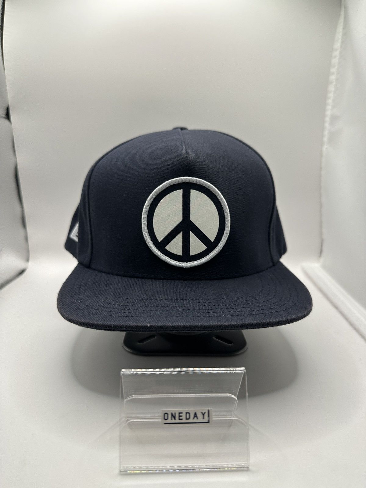 Pigalle Pigalle Hat Peace Size ONE SIZE - 2 Thumbnail