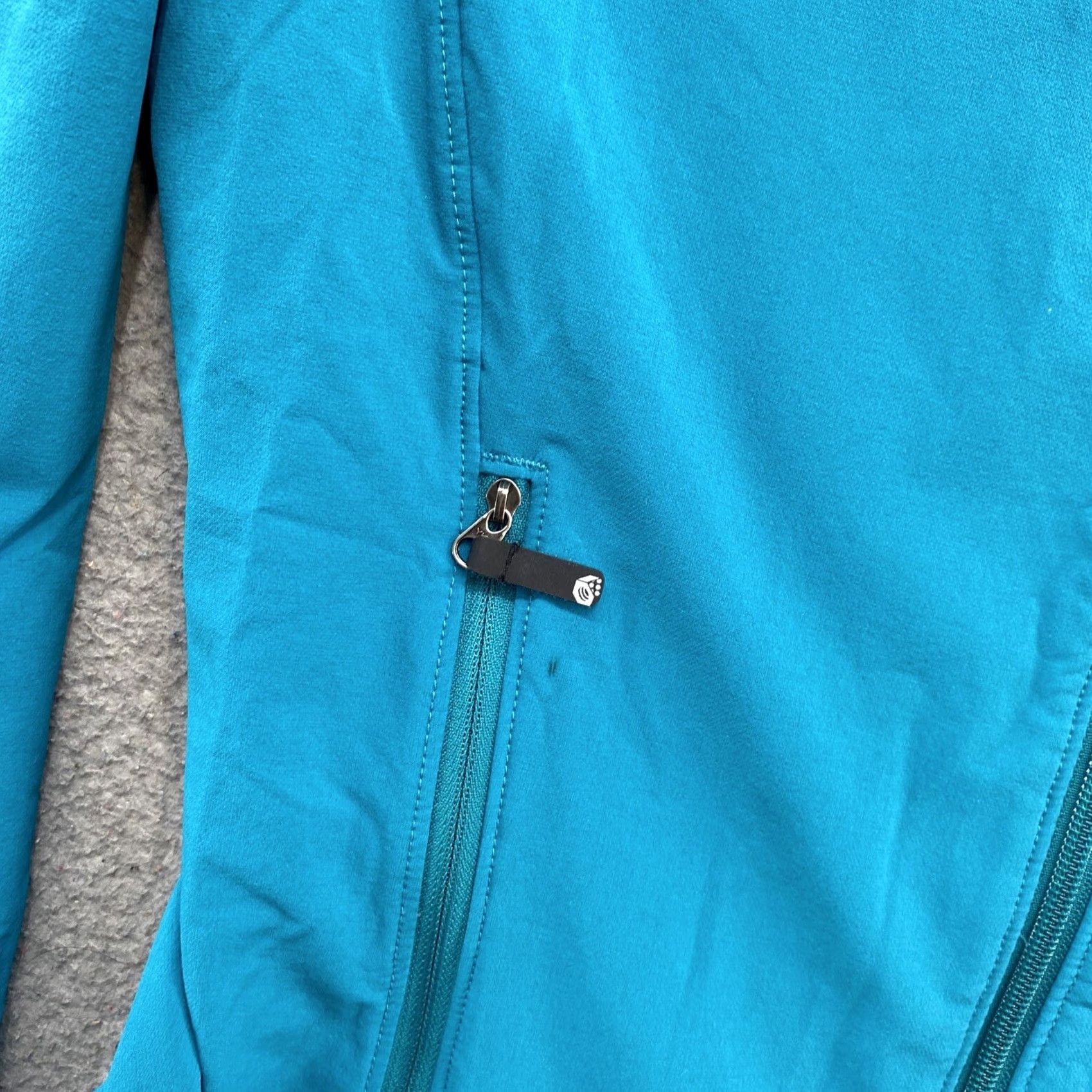Mountain Hardwear Mountain Hardwear Women’s Blue Full Zip Stretch Jacket M Nylon Waterproof Jacket Size M / US 6-8 / IT 42-44 - 4 Thumbnail