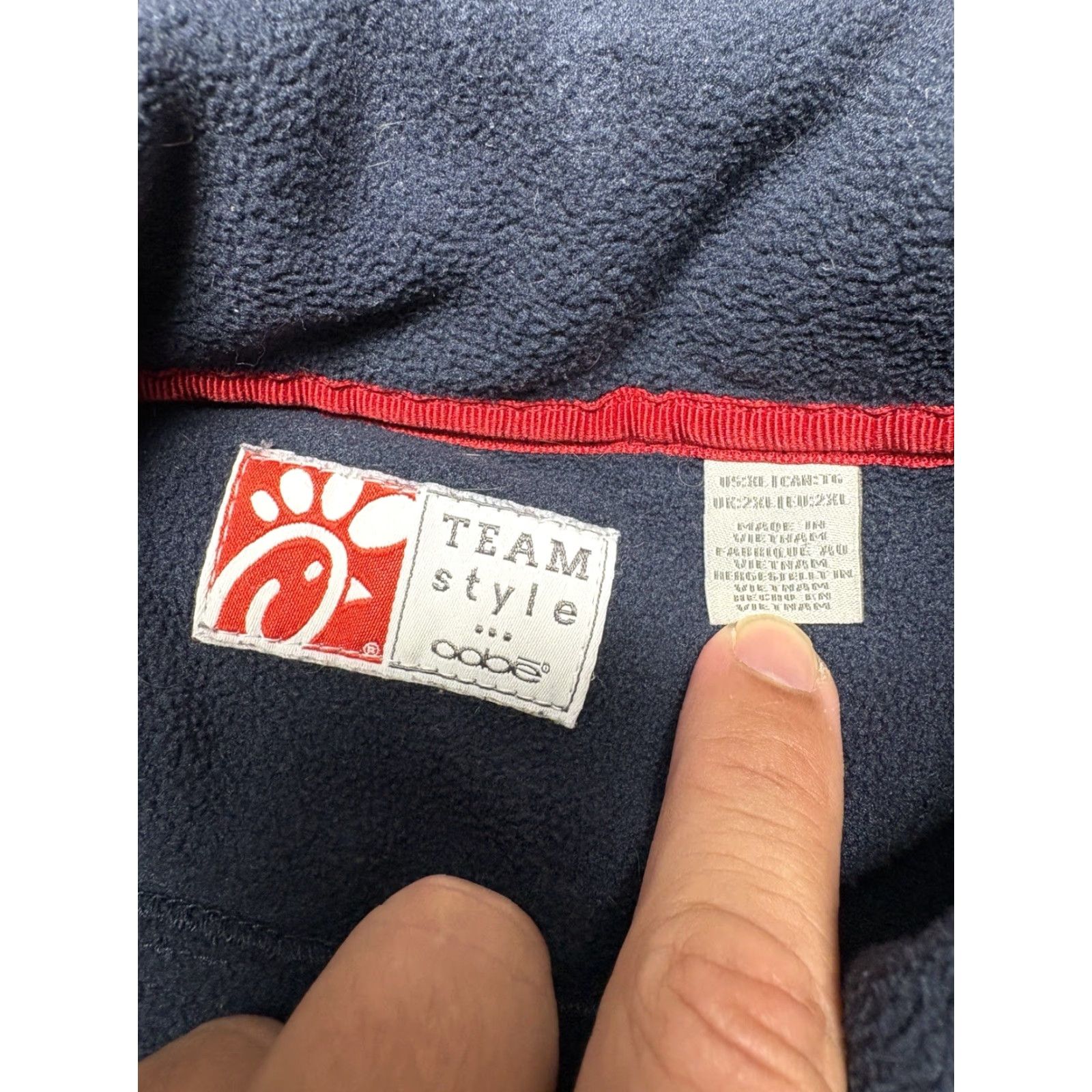 Vintage Chick-Fil-A Jacket Adult XL Navy Fleece Full-Zip Oobe Team Style Employee Size US XL / EU 56 / 4 - 7 Thumbnail