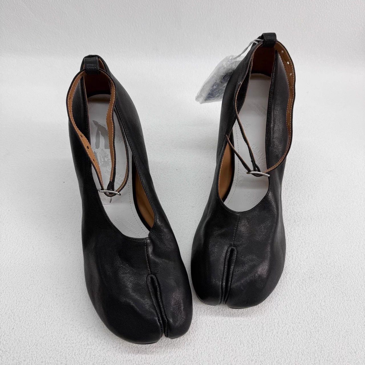 Maison Margiela Maison Margiela Tabi Leather Ankle Strap Heels 8cm Black 40 Size US 10 / IT 40 - 8 Thumbnail