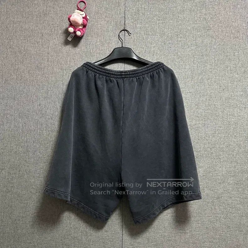 Balenciaga Balenciaga size S Distressed Logo Shorts Size S Size US 27 - 2 Thumbnail