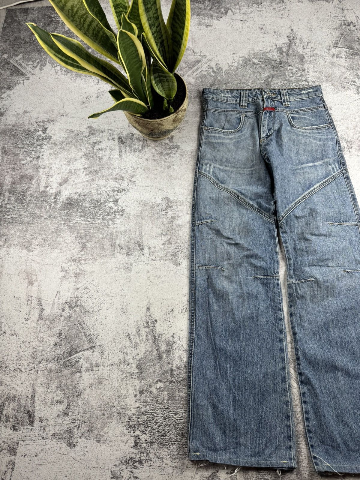 Diesel Diesel Vintage Hip Hop Rap Pocket Washed American USA 90s Jeans Pants Trousers Size US 29 - 8 Thumbnail