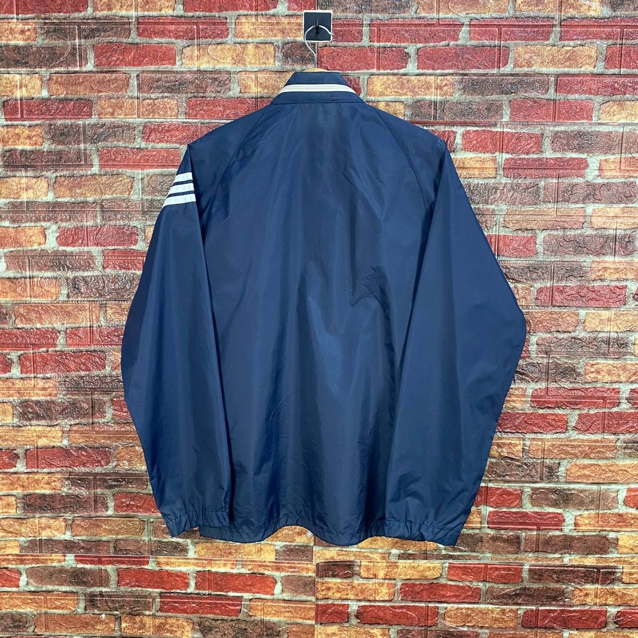 Vintage VINTAGE 90S ADIDAS CASUAL NYLONTHIN JACKET STRIPED Size US L / EU 52-54 / 3 - 8 Thumbnail