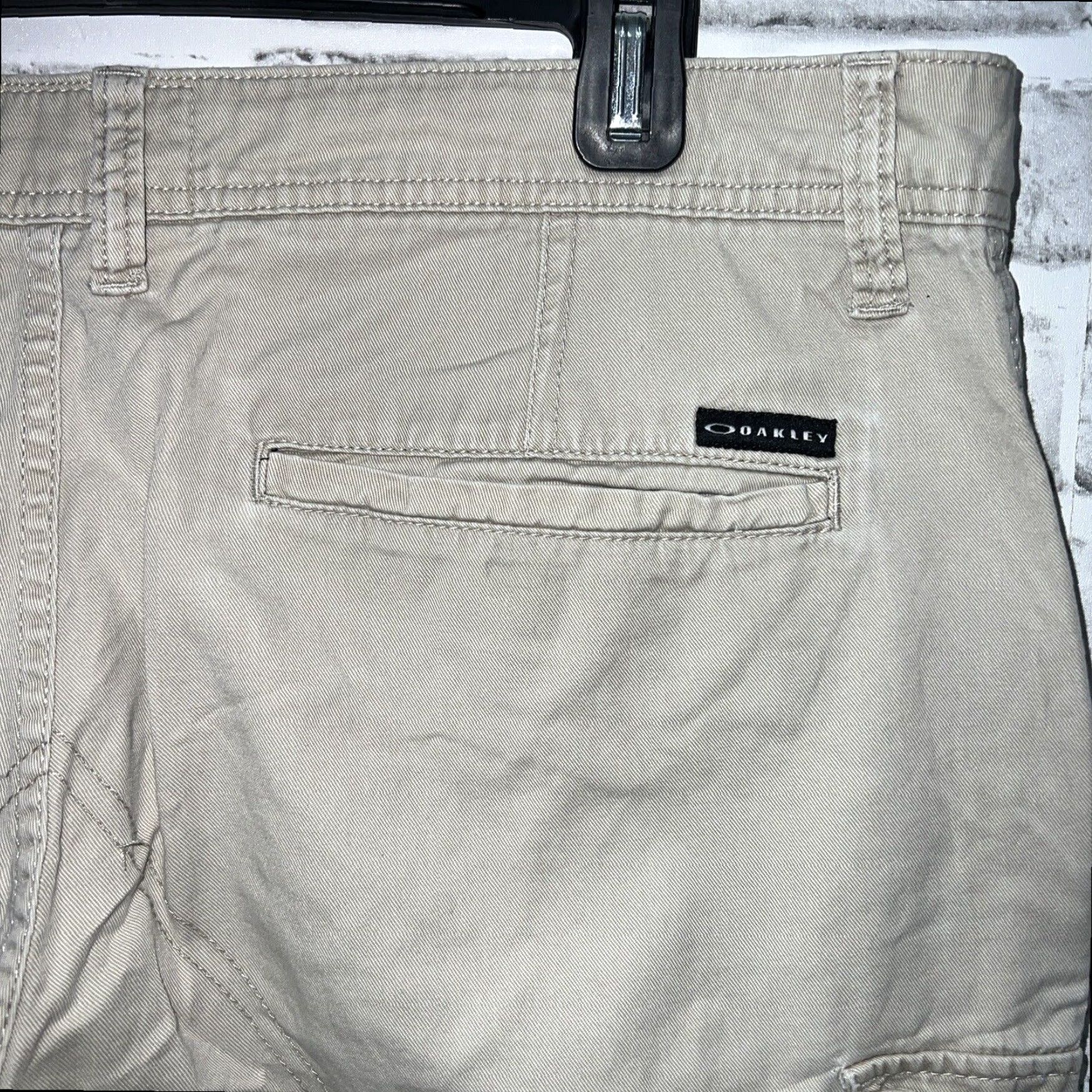 Oakley Oakley Mens Beige Cargo Shorts Size 36 Size US 36 / EU 52 - 3 Thumbnail