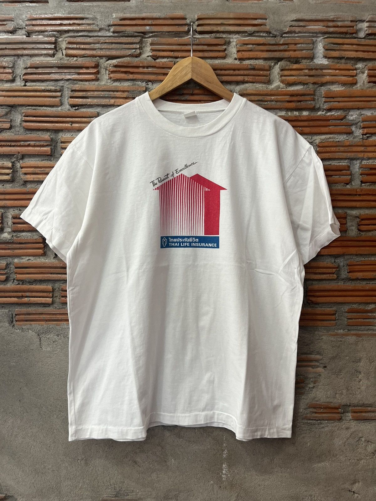 Vintage Vintage THAI LIFE INSURACE 90’s promo product Tshirt Size US XL / EU 56 / 4 - 2 Thumbnail